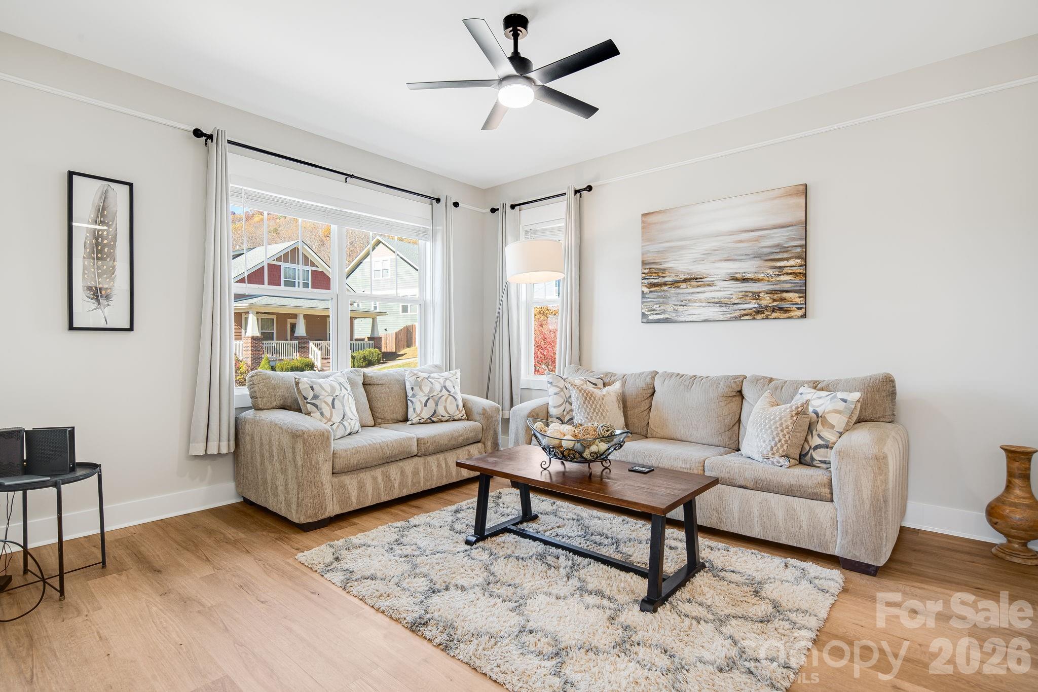 11 Byrdcliffe Lane — Asheville