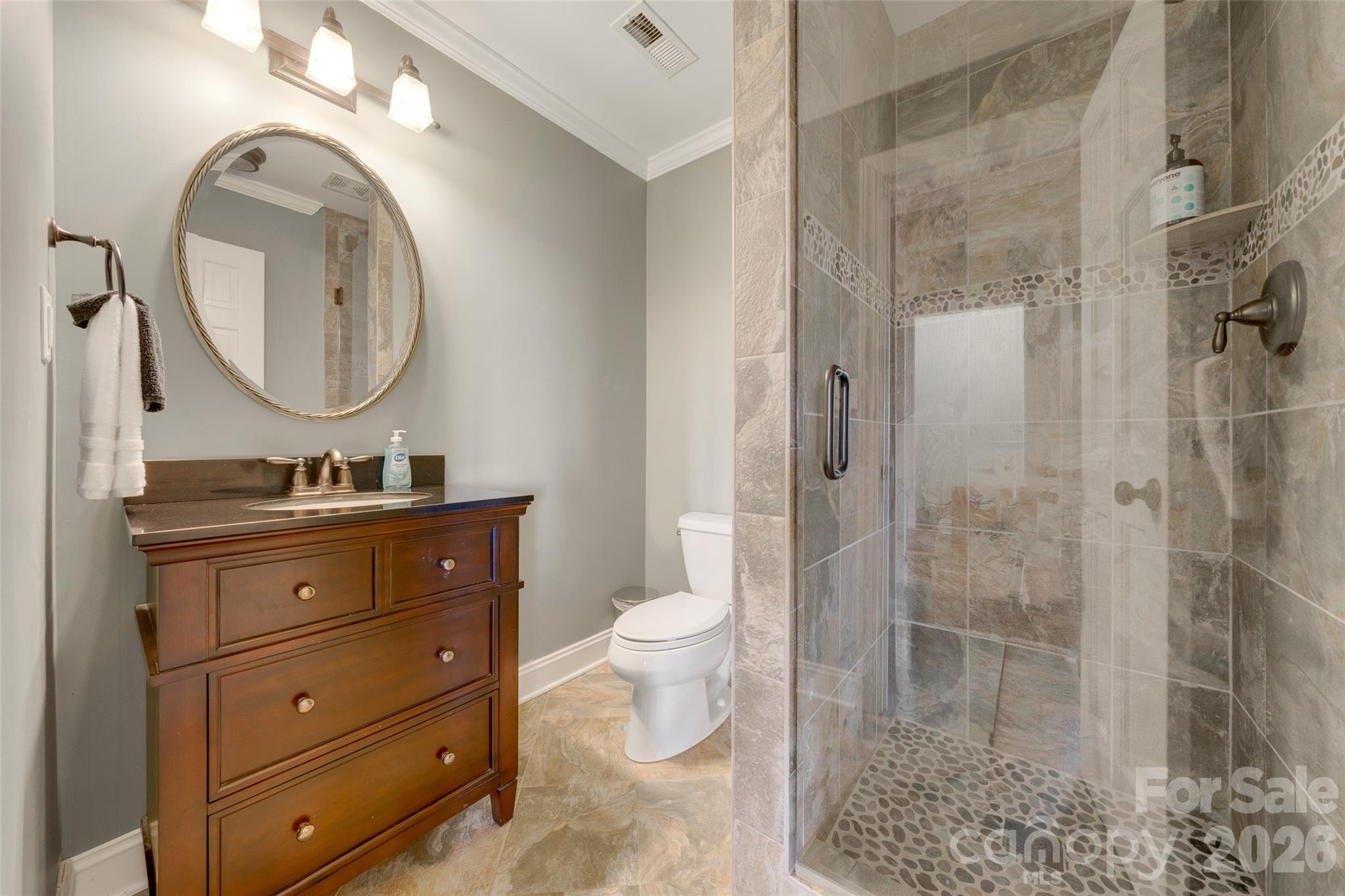 300 Roberts Drive — Hendersonville