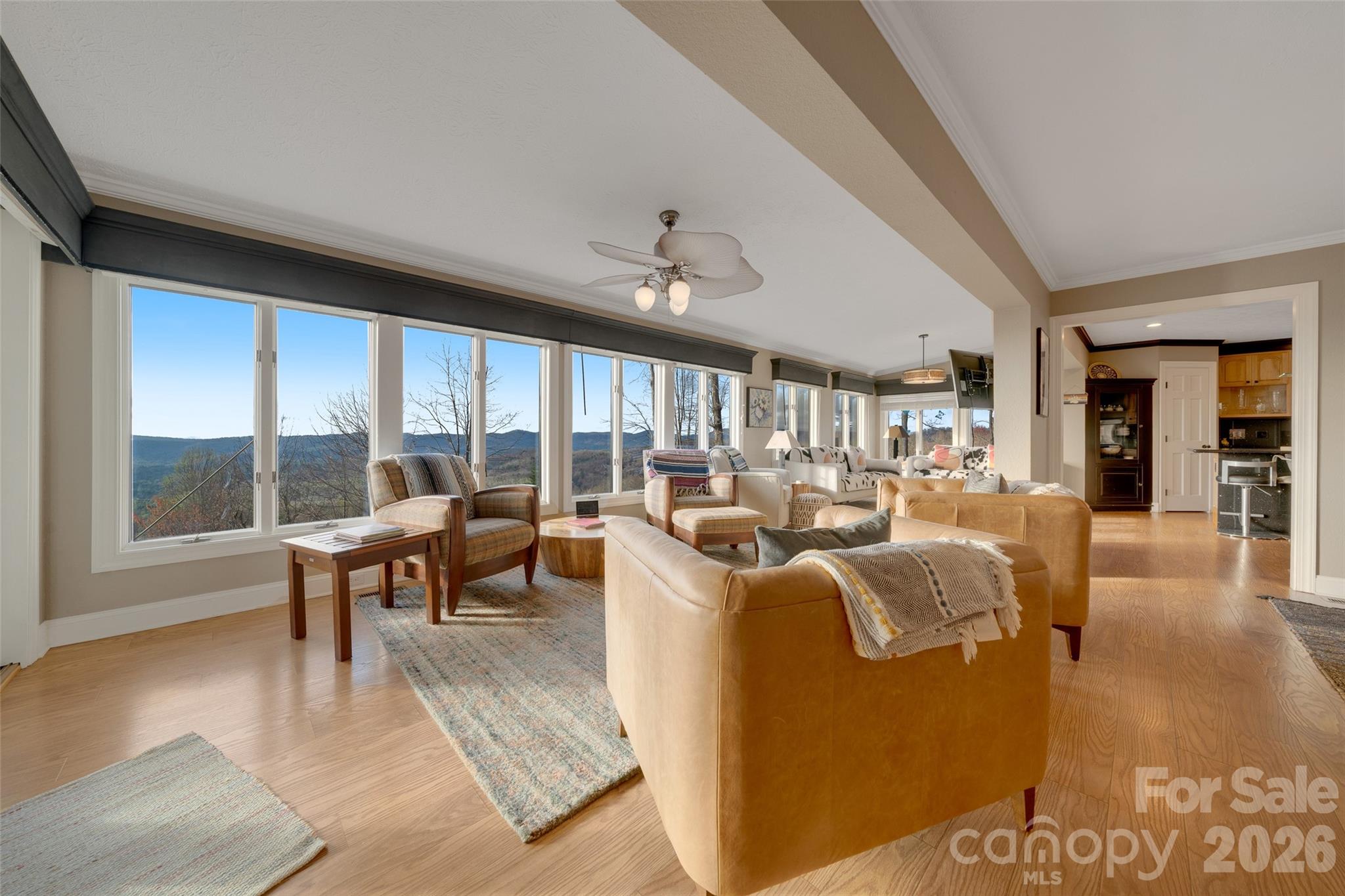 300 Roberts Drive — Hendersonville