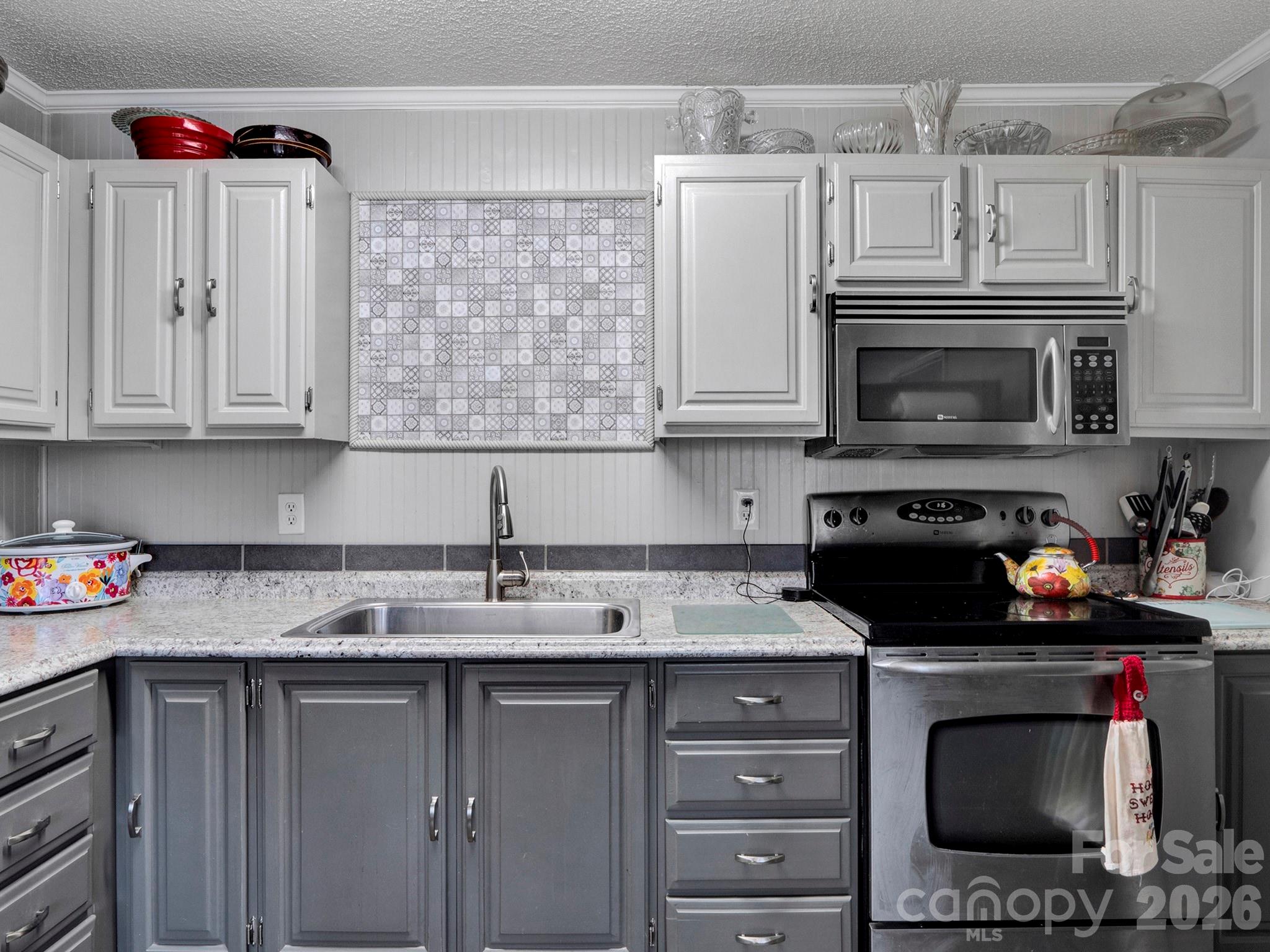 113 Tanager Drive — York