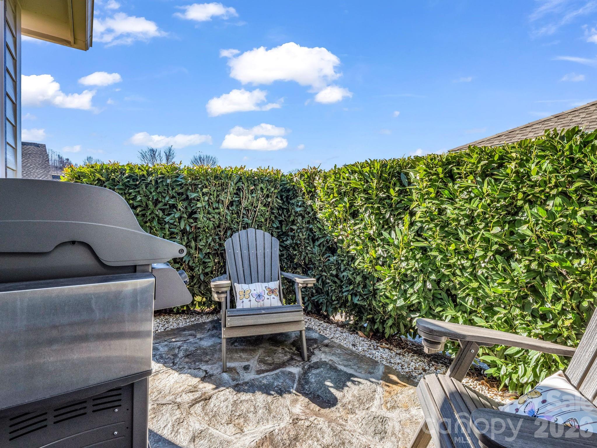 53 Barn Owl Way — Hendersonville