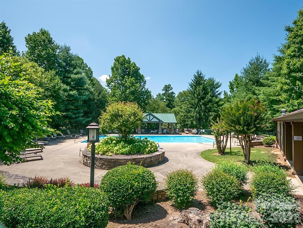 53 Barn Owl Way — Hendersonville