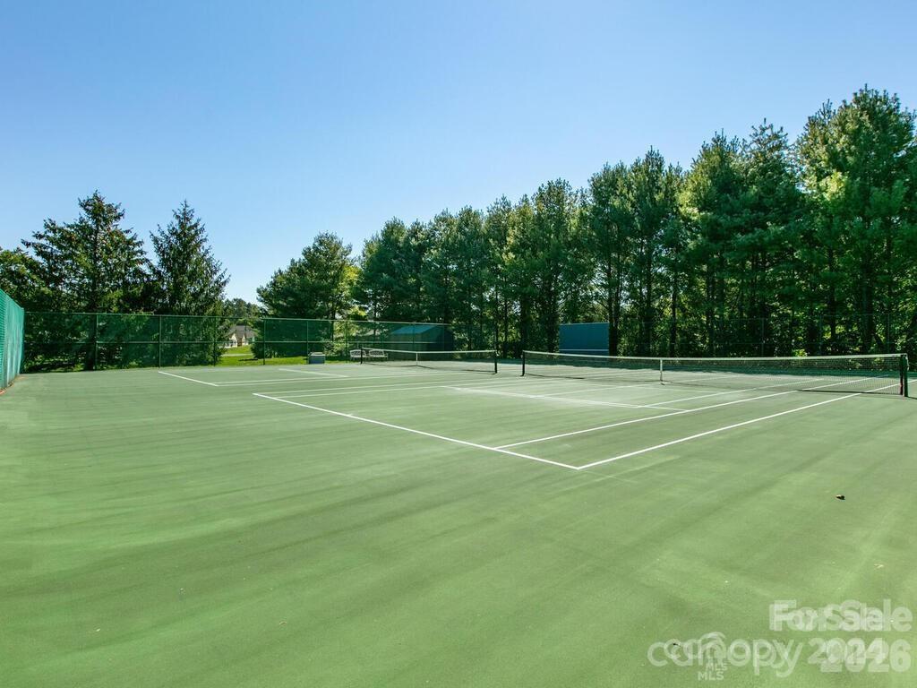 53 Barn Owl Way — Hendersonville