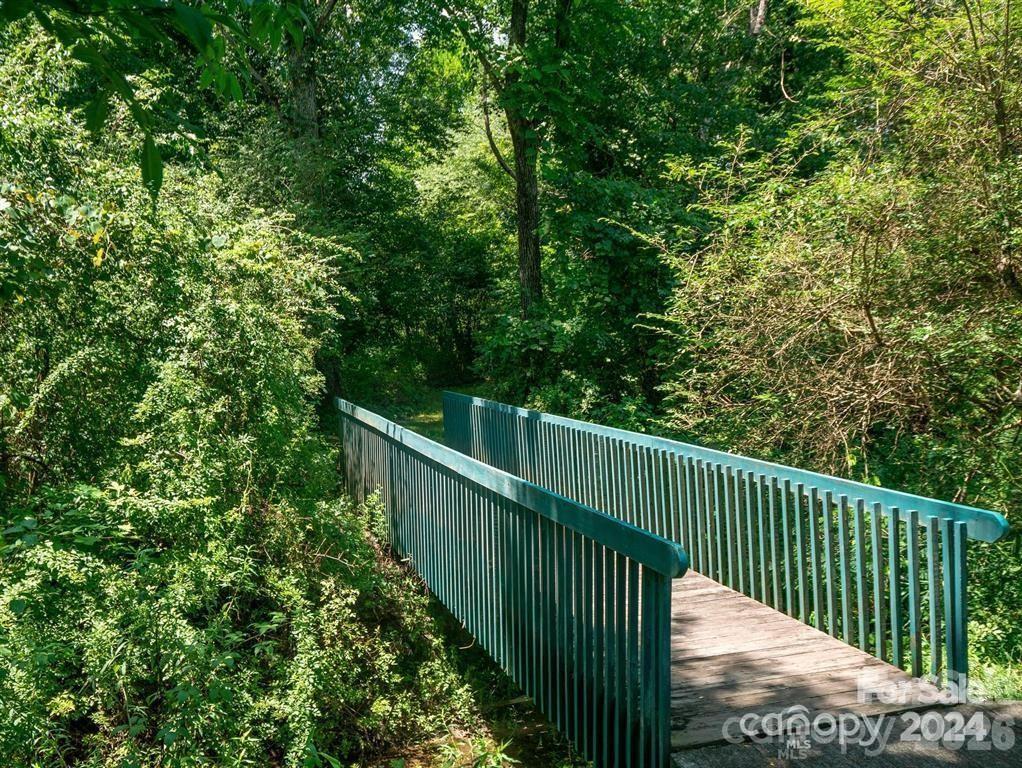 53 Barn Owl Way — Hendersonville