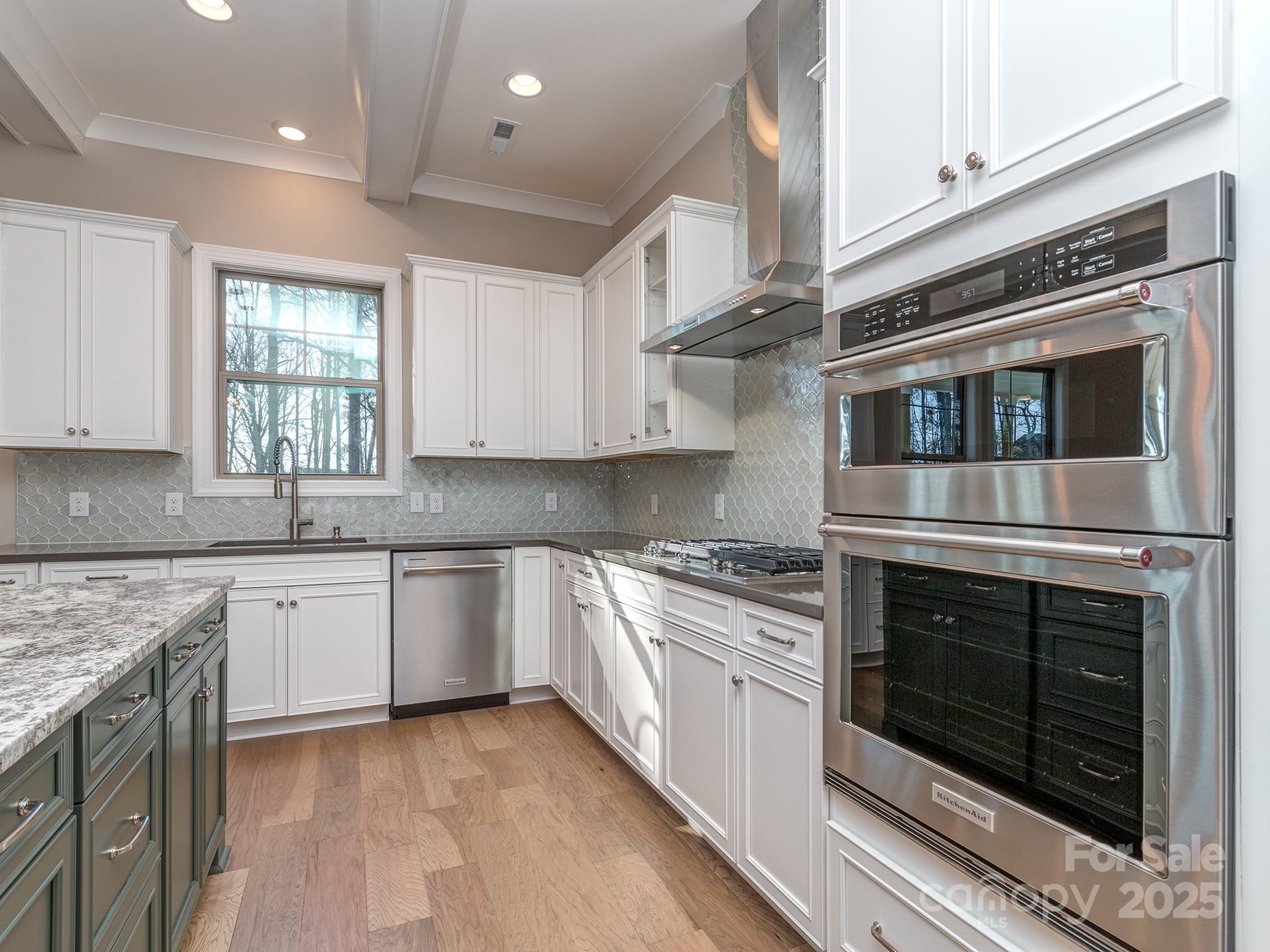 11055 Holiday Cove Road — Tega Cay