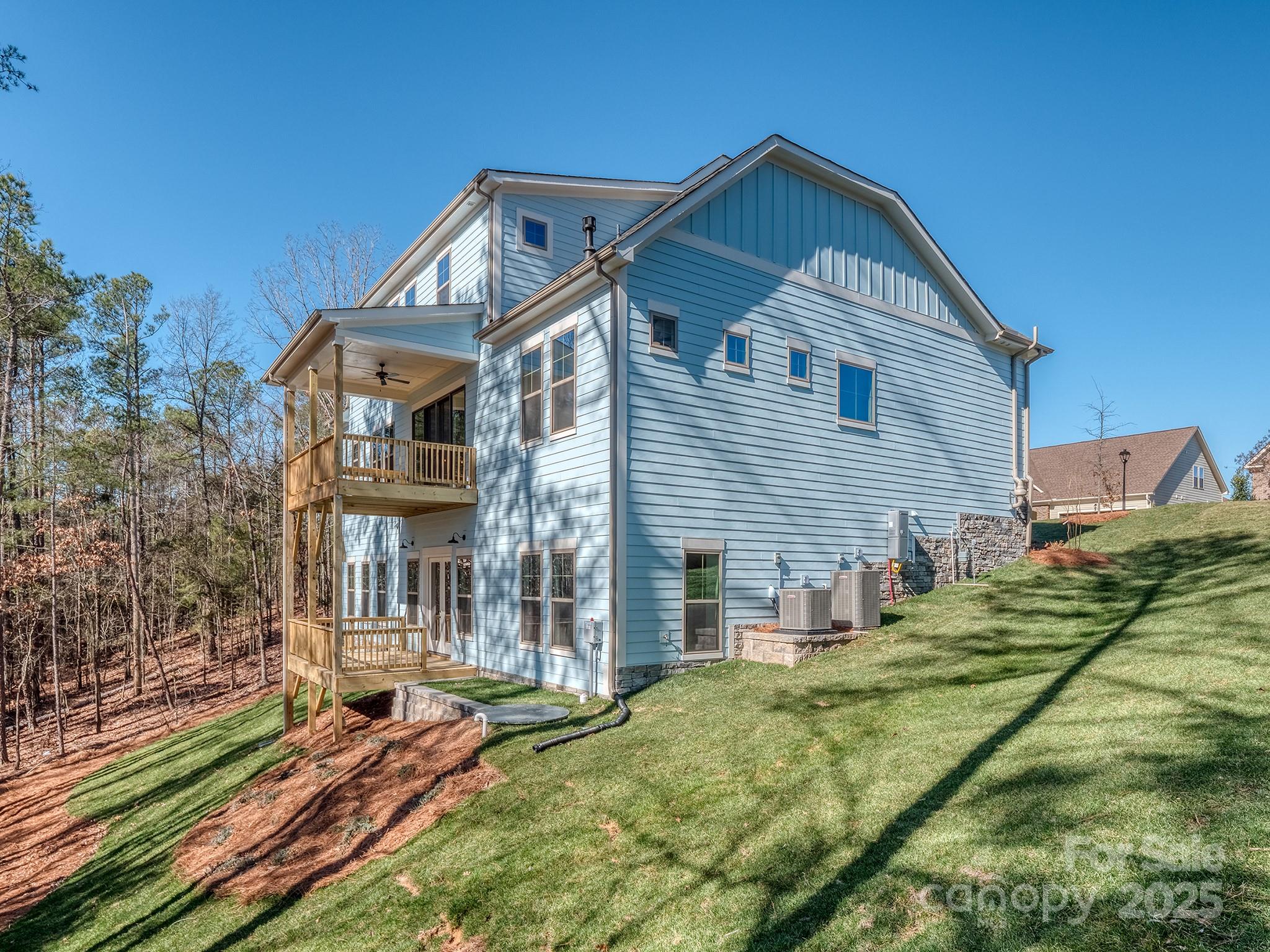 11055 Holiday Cove Road — Tega Cay