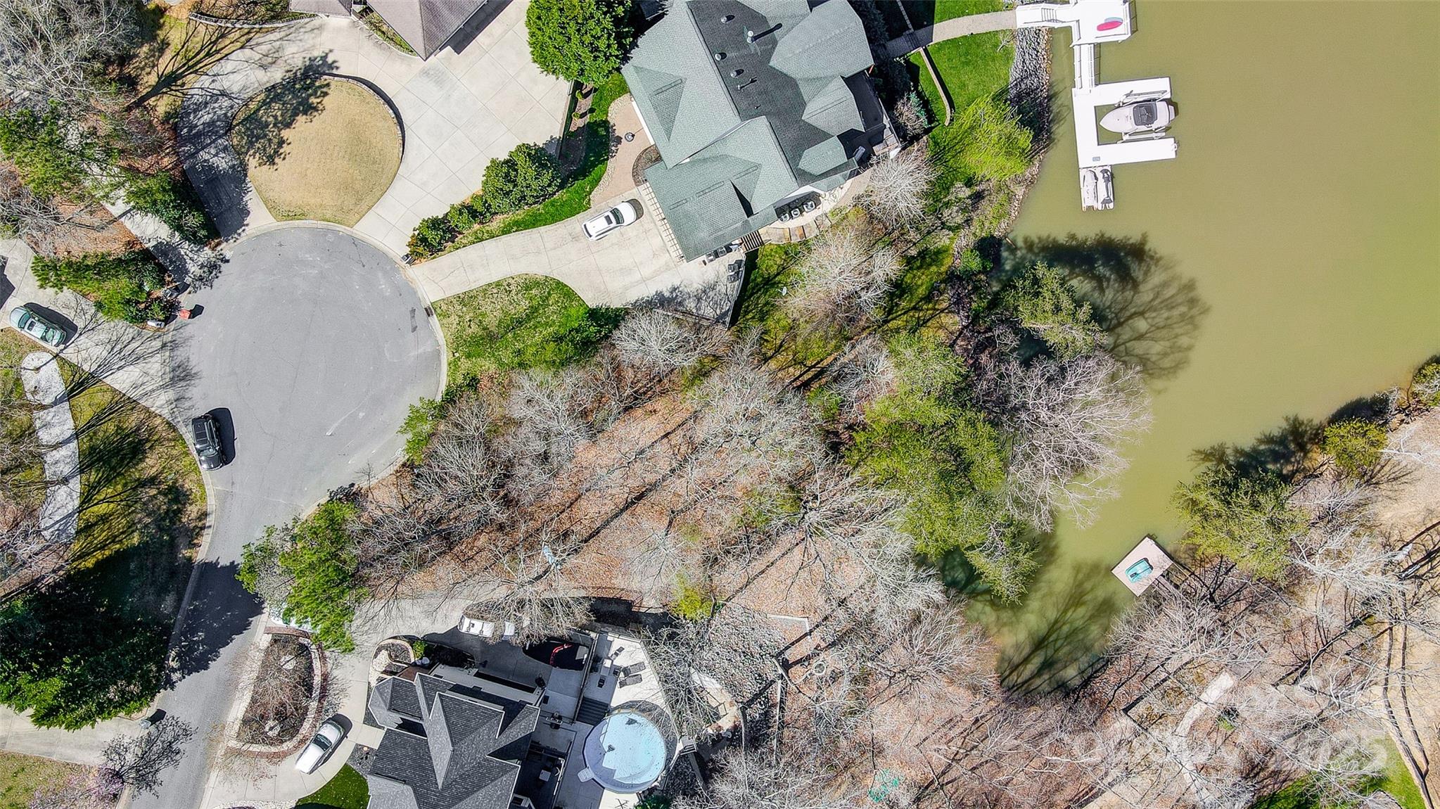 11055 Holiday Cove Road — Tega Cay