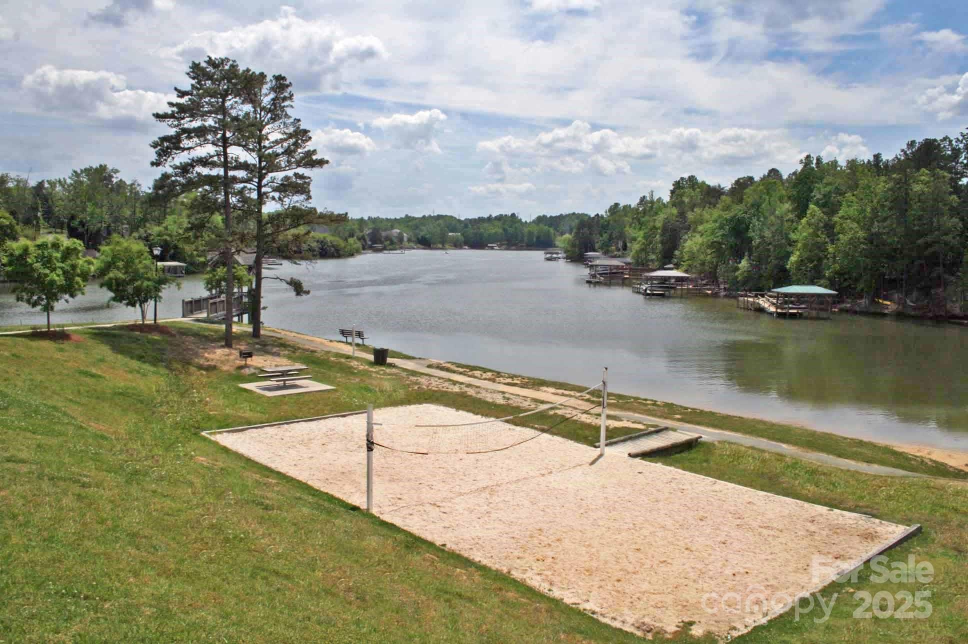 11055 Holiday Cove Road — Tega Cay