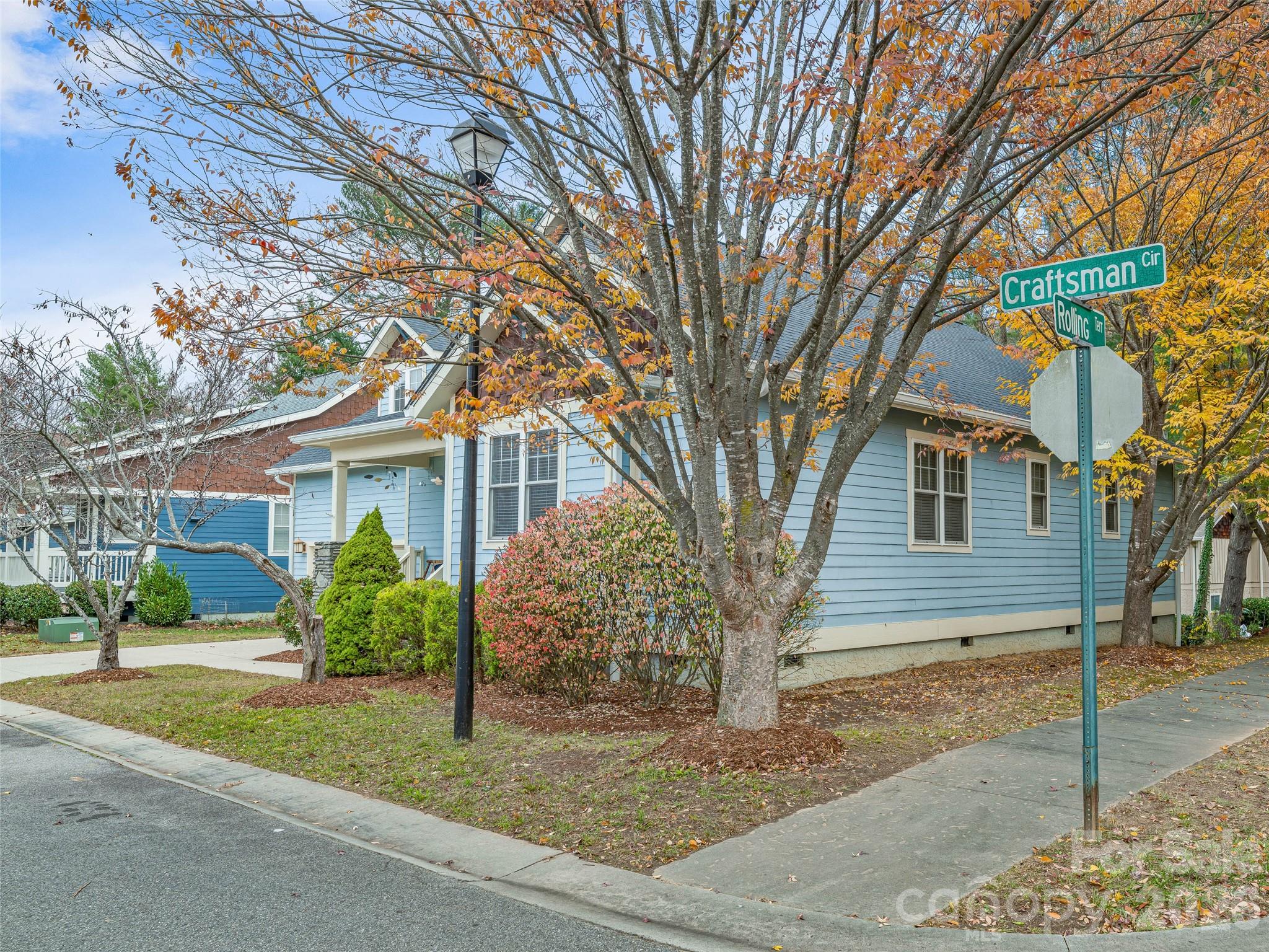 1 Craftsman Circle — Asheville