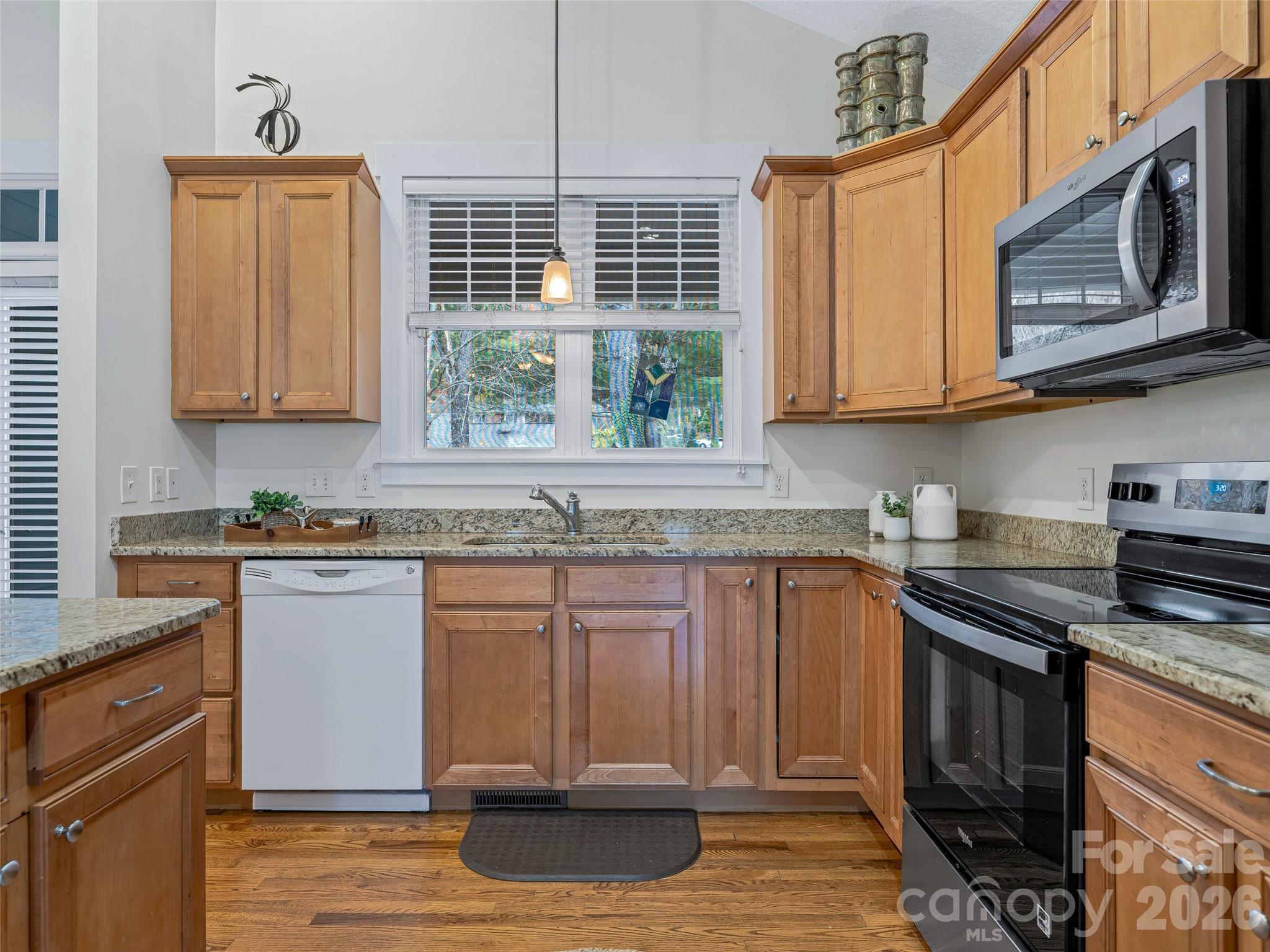 1 Craftsman Circle — Asheville