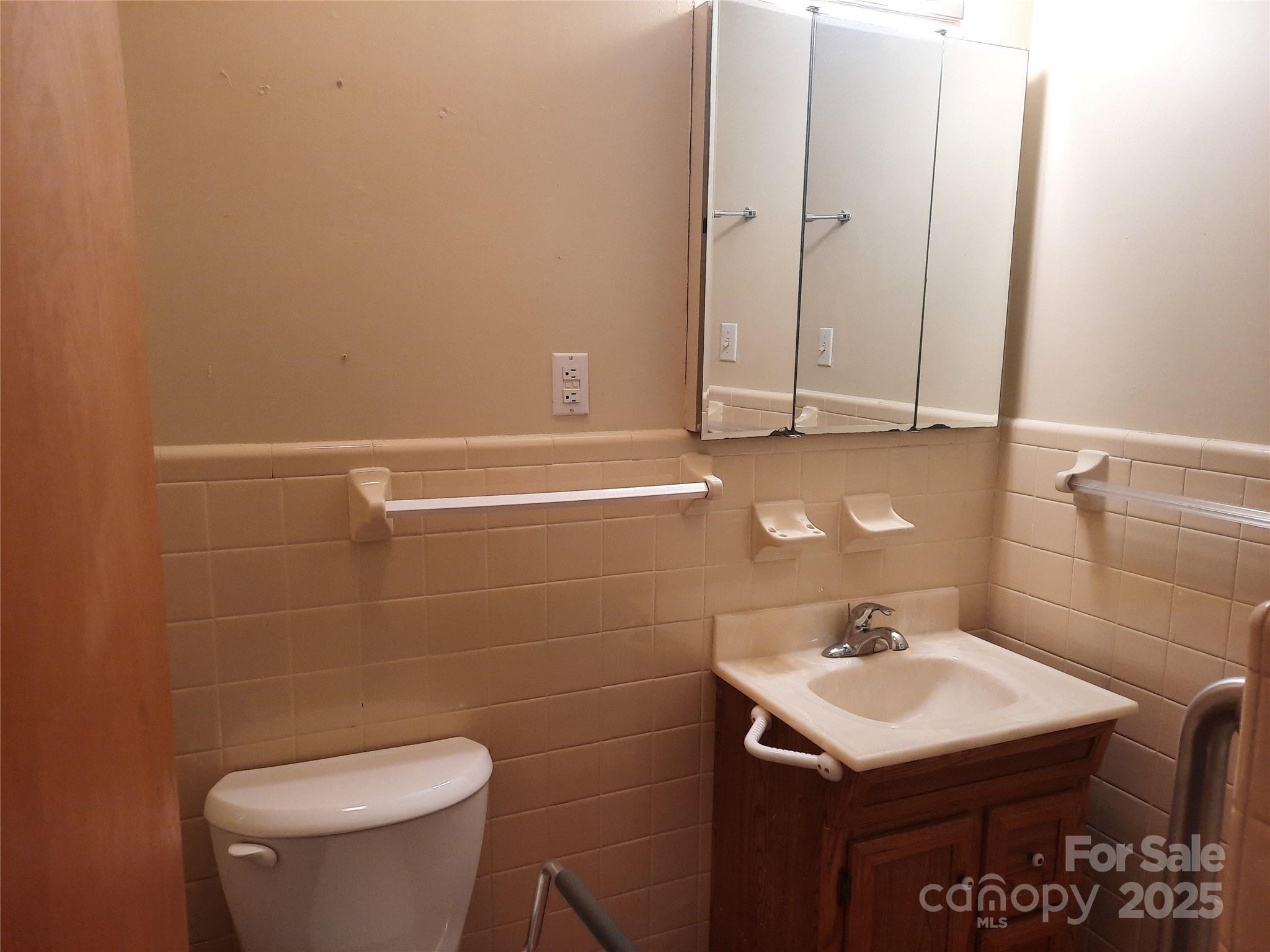 121 Greenview Drive — Kannapolis