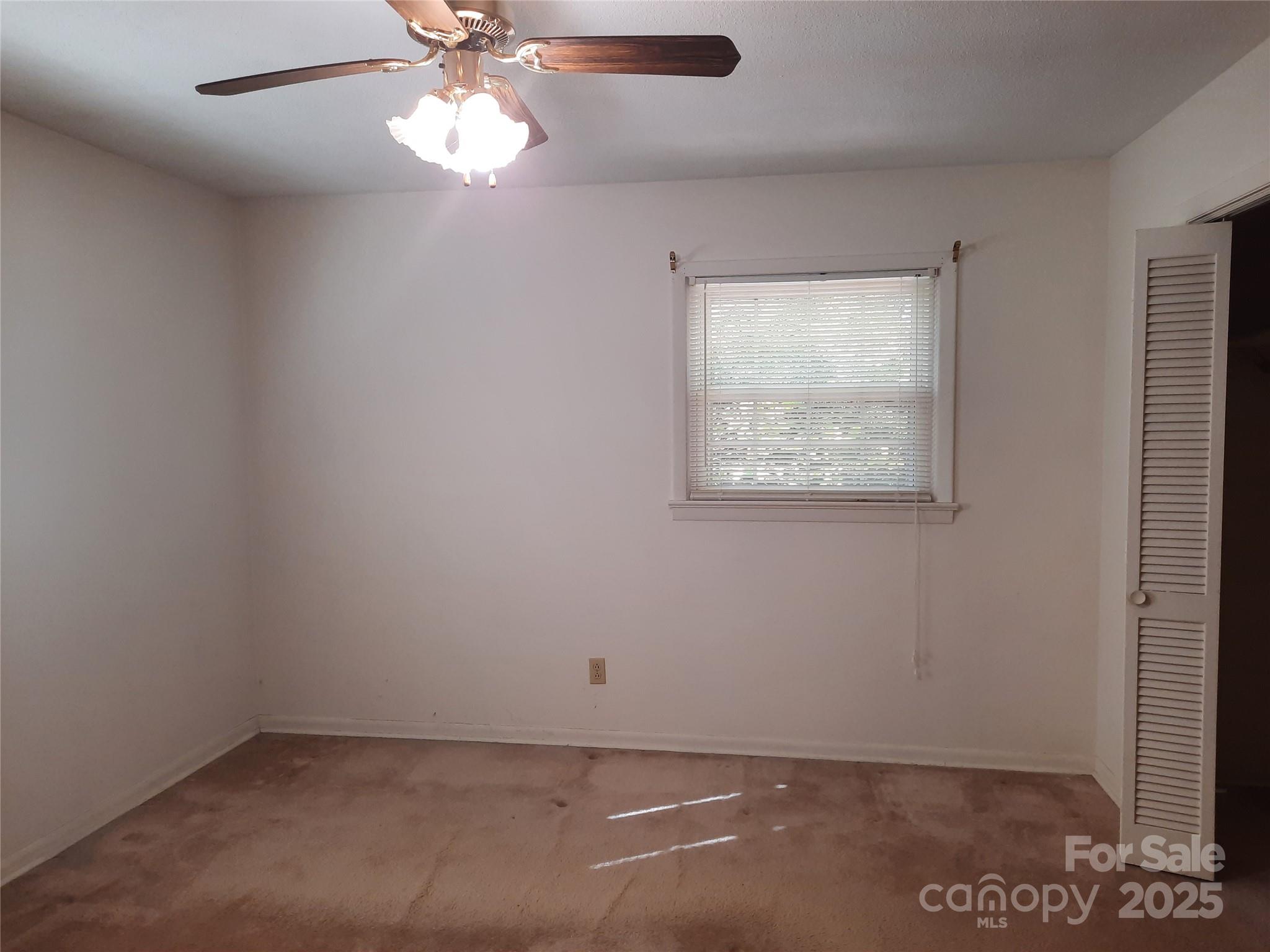 121 Greenview Drive — Kannapolis