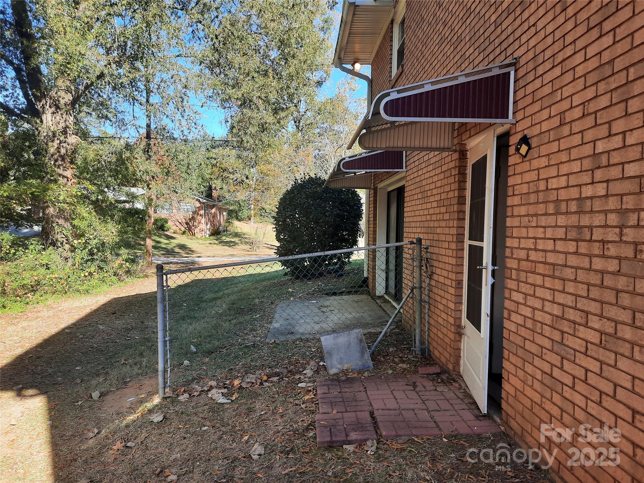 121 Greenview Drive — Kannapolis
