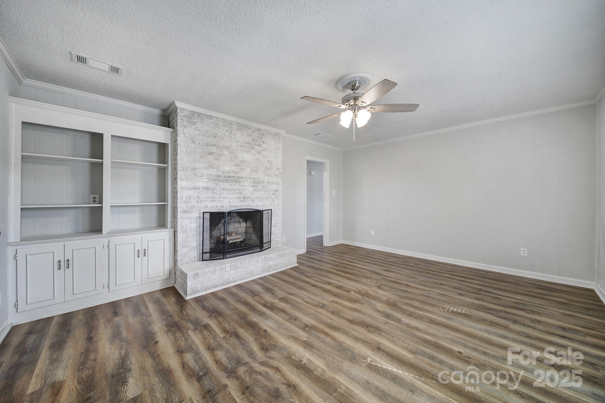 6513 old post Road — Charlotte