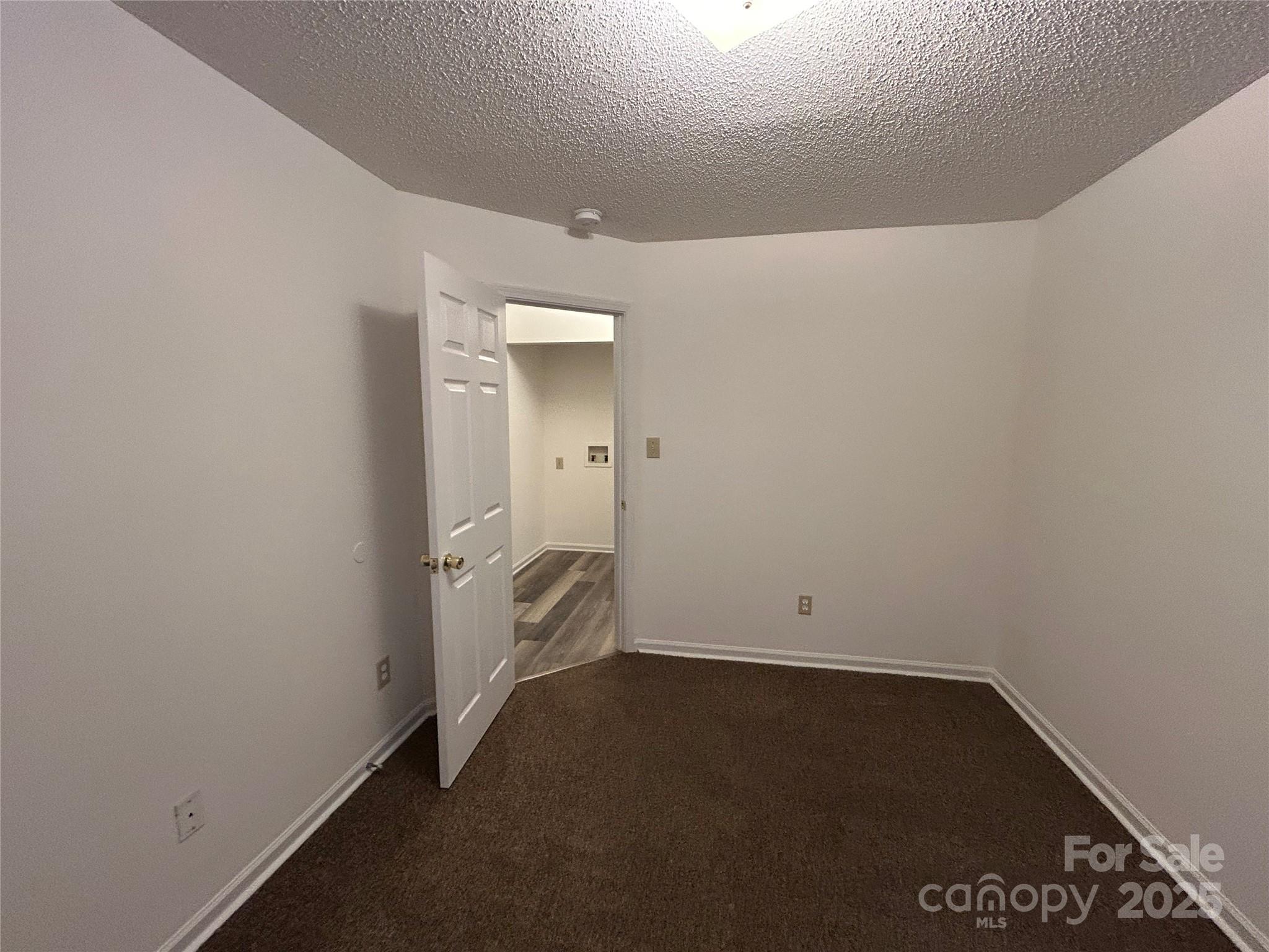 1208 W Walnut Avenue — Gastonia