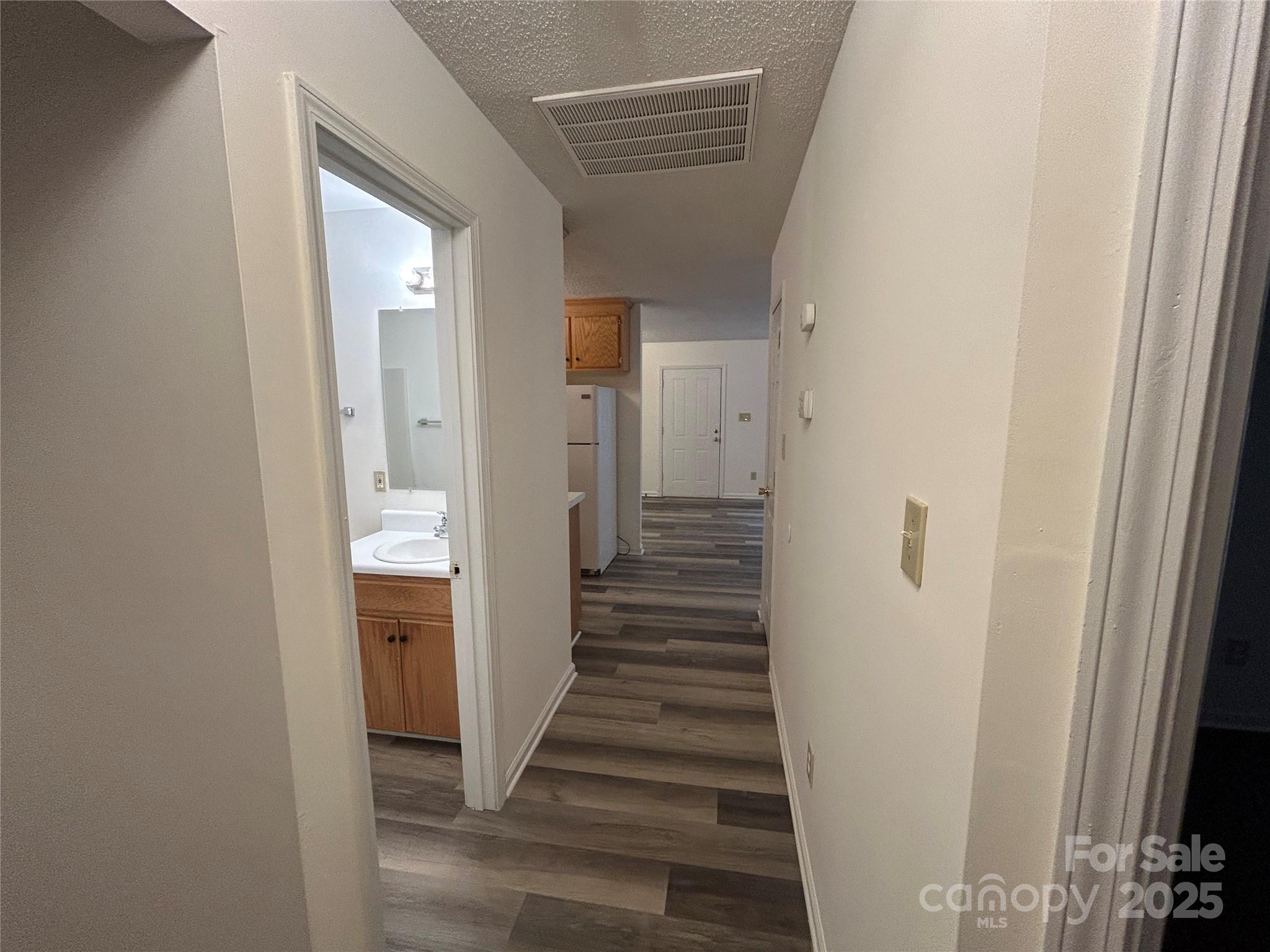 1208 W Walnut Avenue — Gastonia