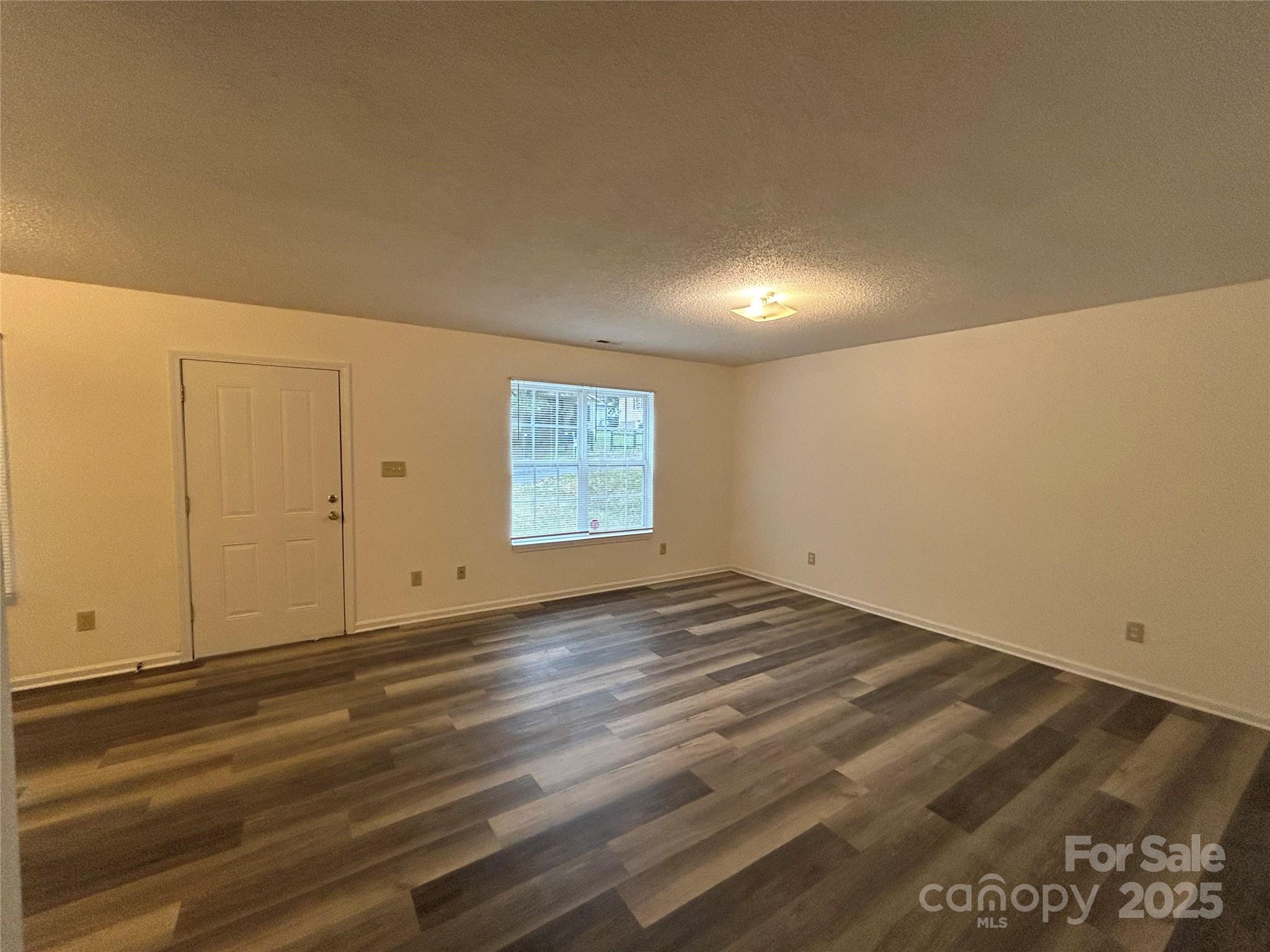 1208 W Walnut Avenue — Gastonia
