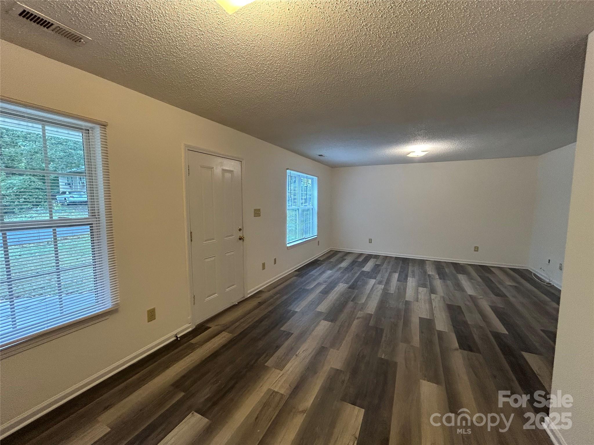 1208 W Walnut Avenue — Gastonia