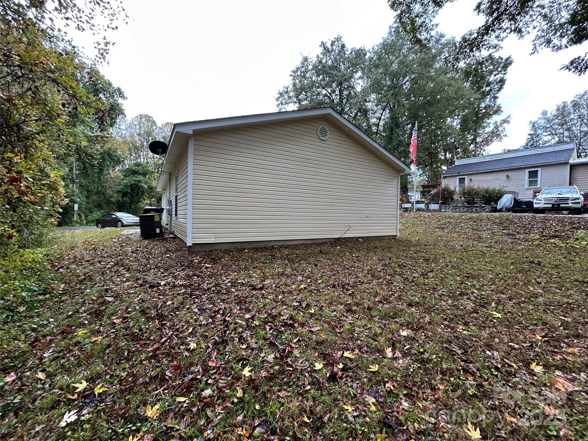 1208 W Walnut Avenue — Gastonia
