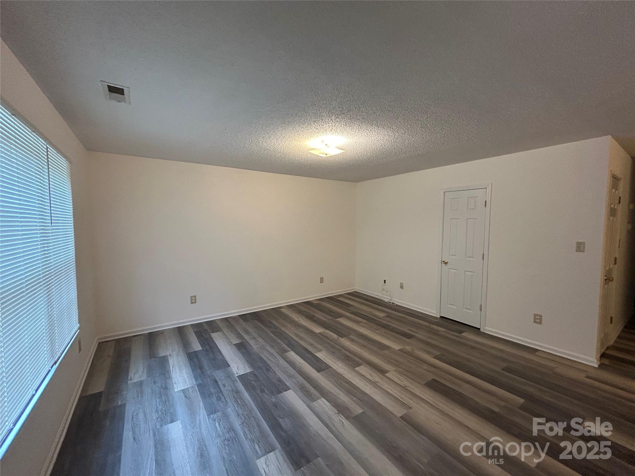 1208 W Walnut Avenue — Gastonia