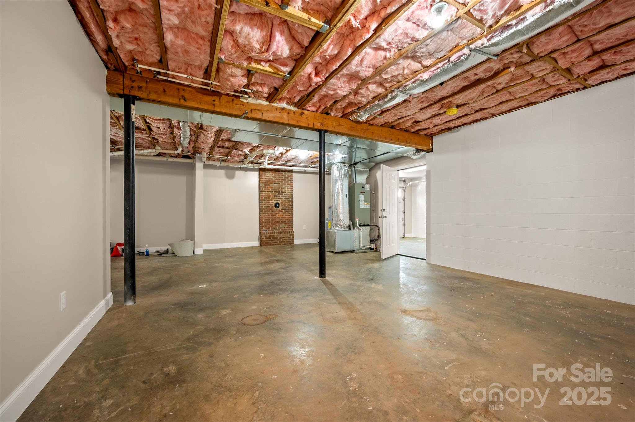 1121 Cove Road — Rutherfordton