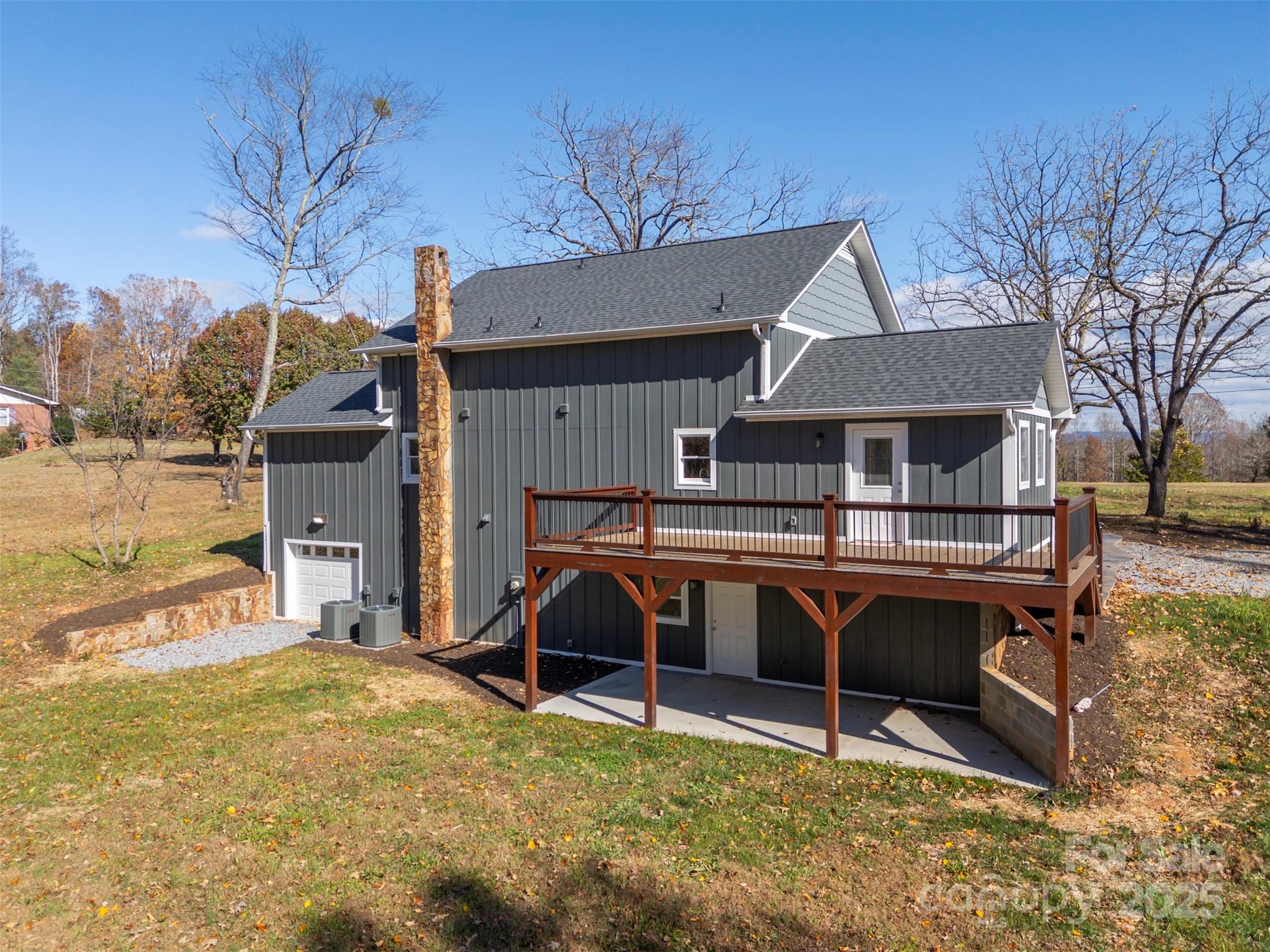 1121 Cove Road — Rutherfordton