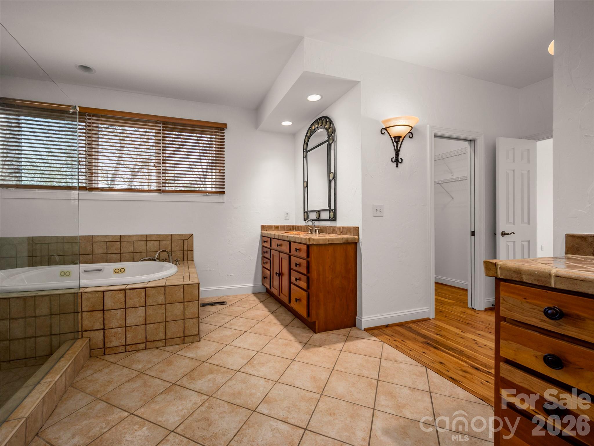 21 Wild Flower Hollow — Hendersonville