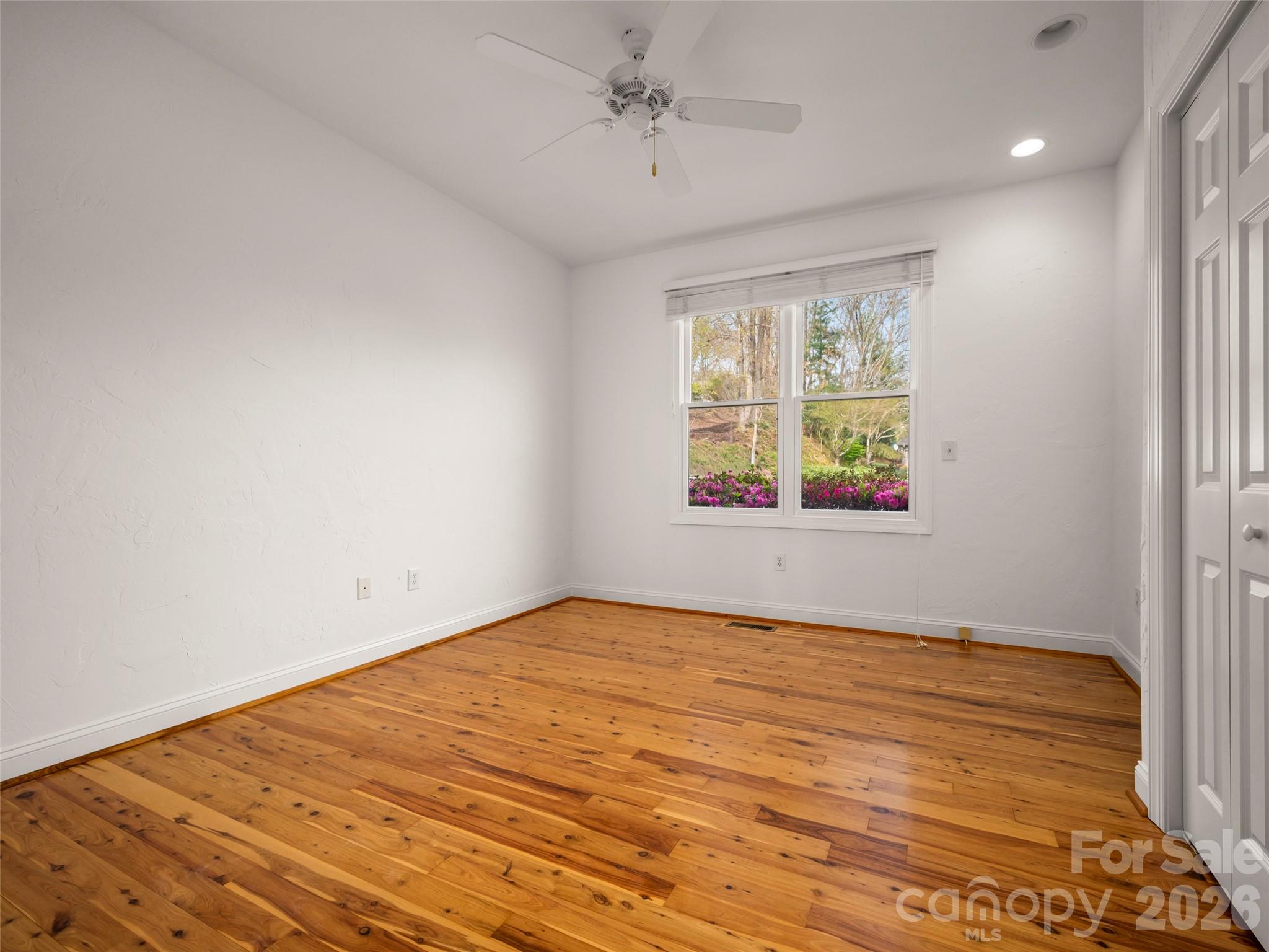 21 Wild Flower Hollow — Hendersonville