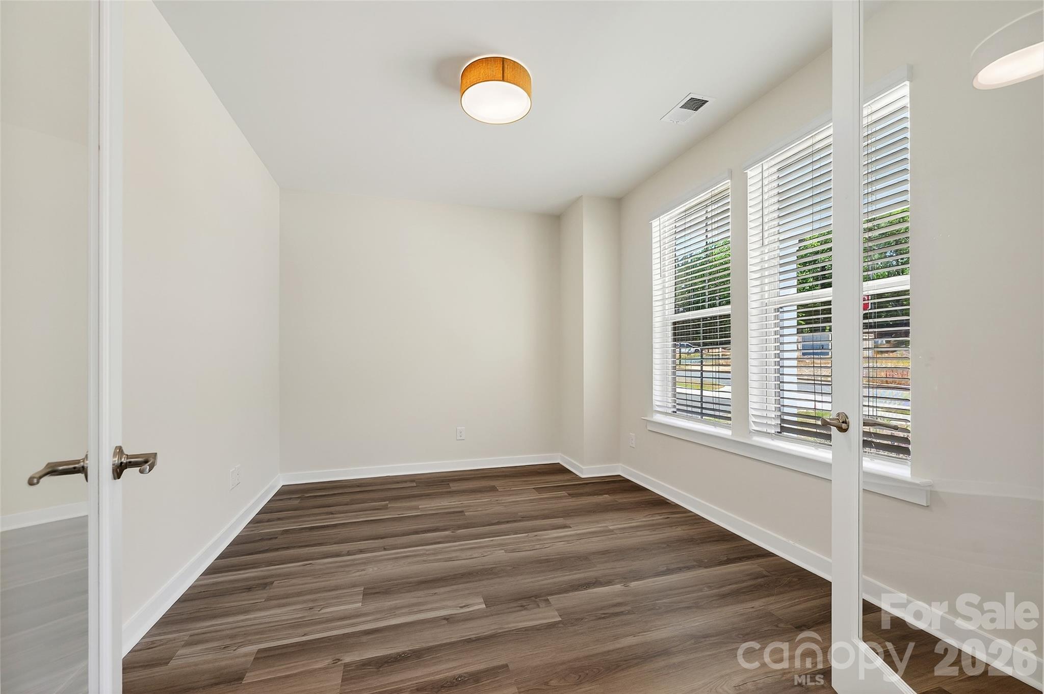 5214 Hollow Branch Road — Charlotte