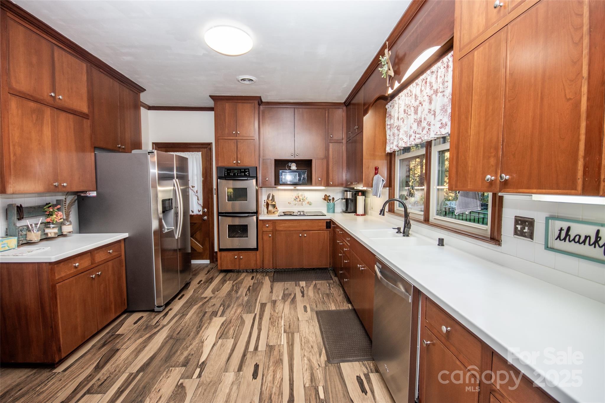322 Valley Stream Road — Statesville