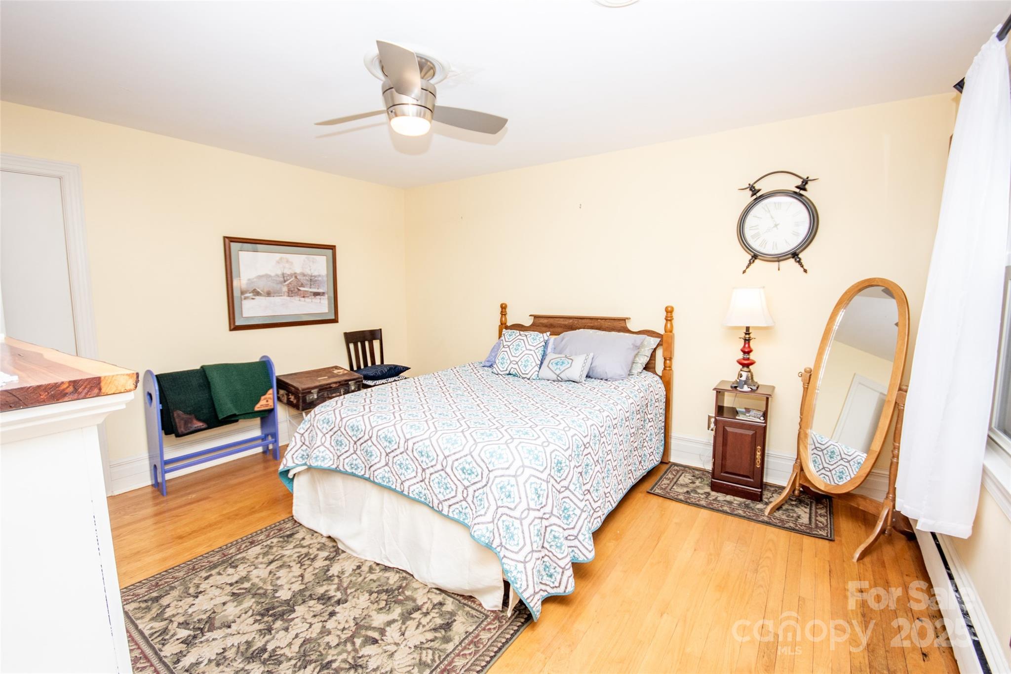 322 Valley Stream Road — Statesville