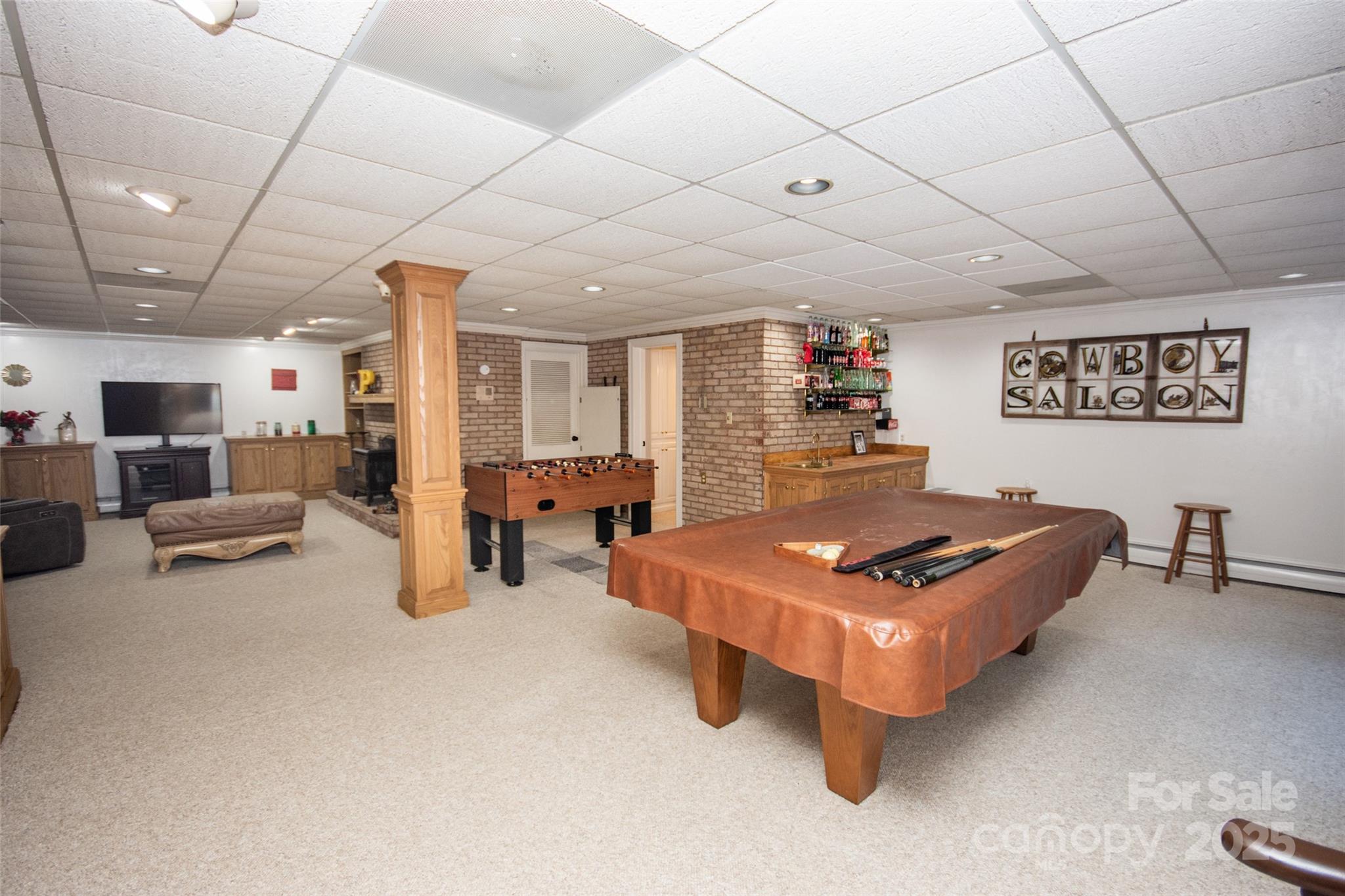 322 Valley Stream Road — Statesville