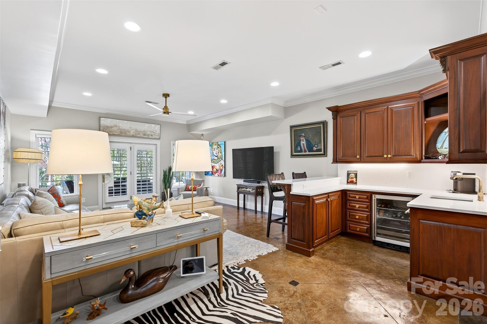 823 Inverness Circle — Spartanburg