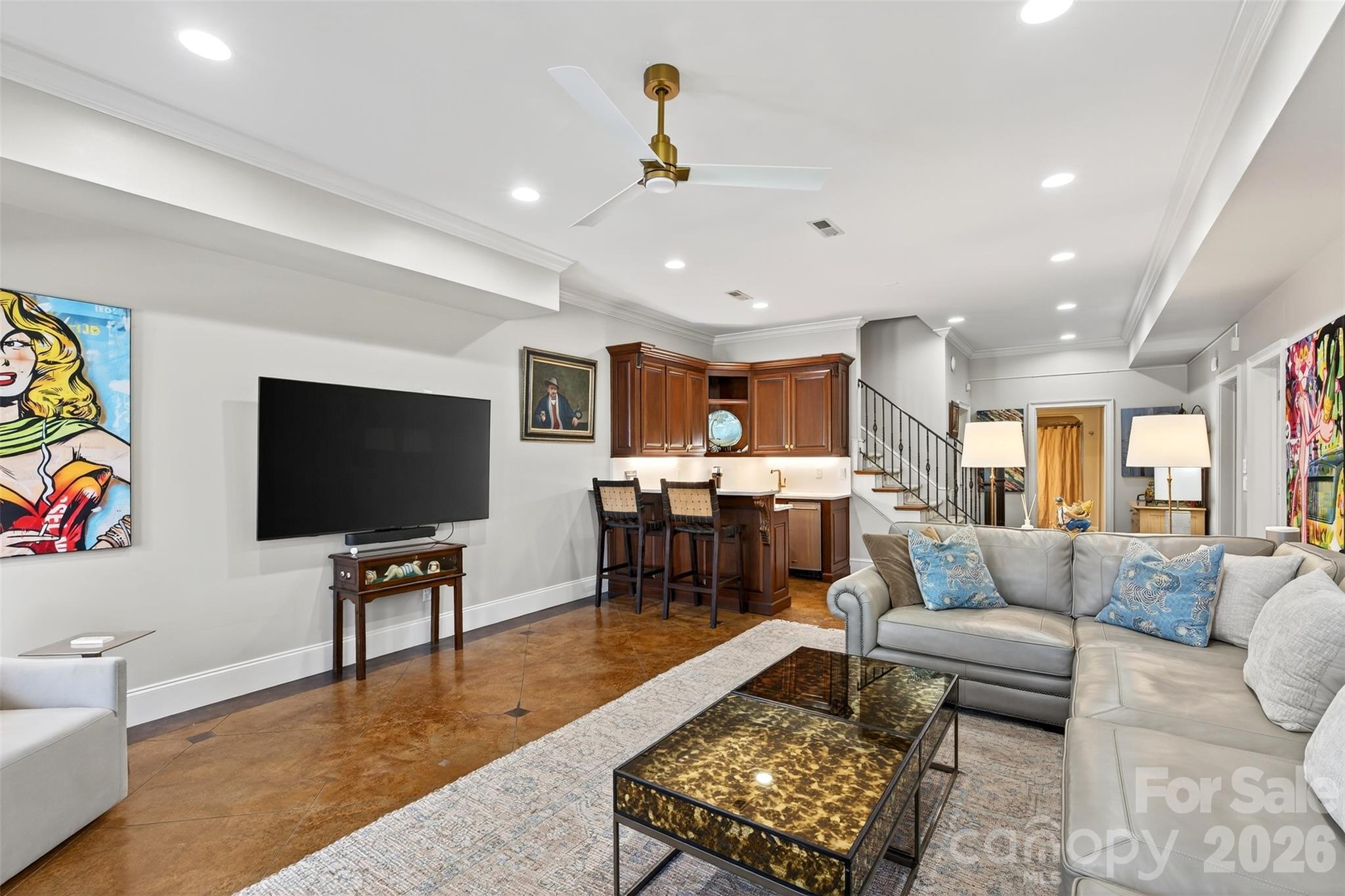 823 Inverness Circle — Spartanburg