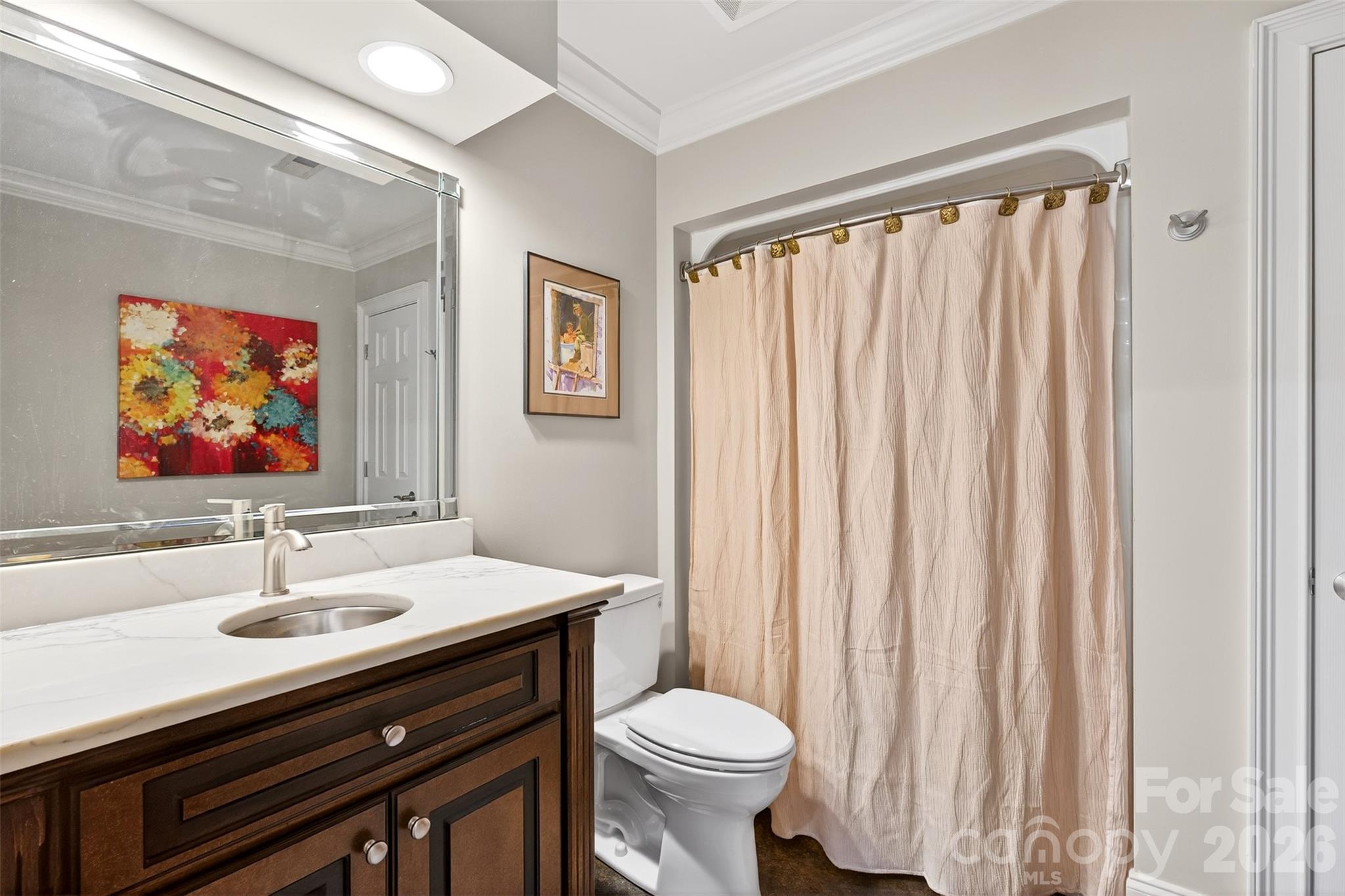 823 Inverness Circle — Spartanburg