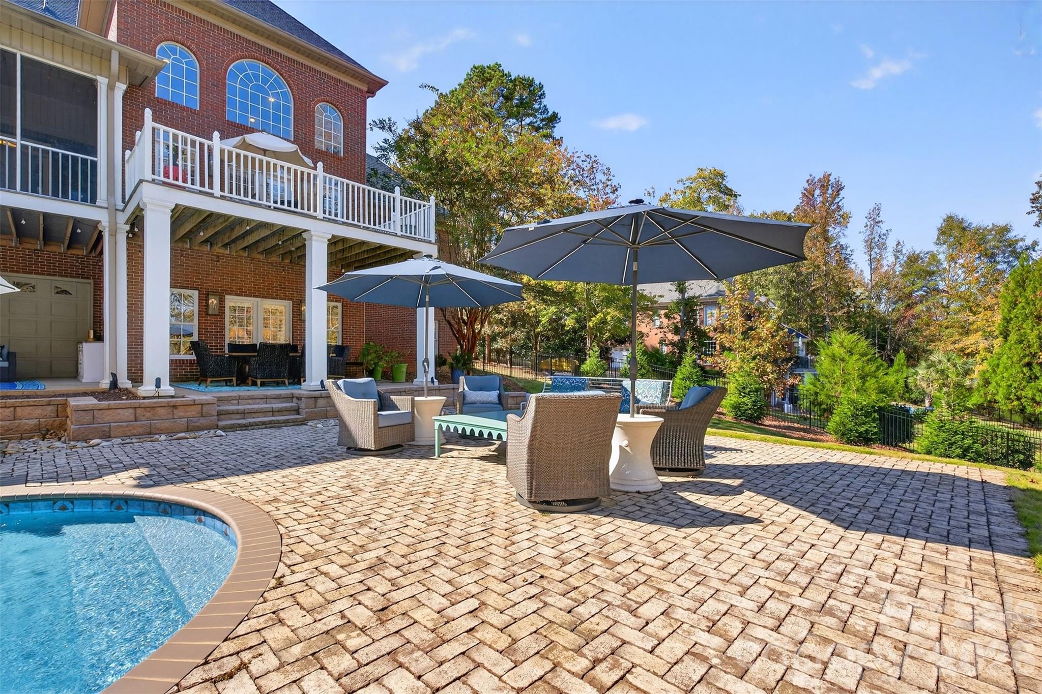 823 Inverness Circle — Spartanburg