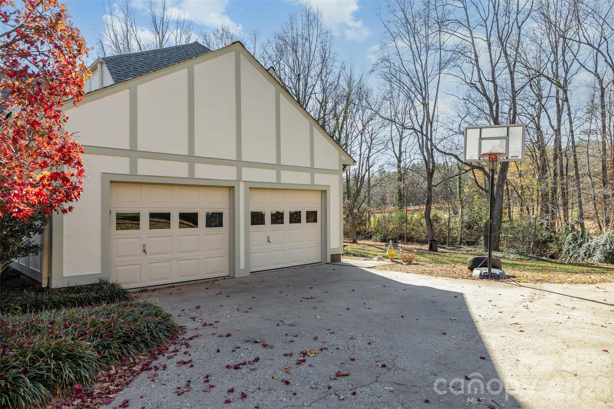 1716 Arbor Way Drive — Shelby