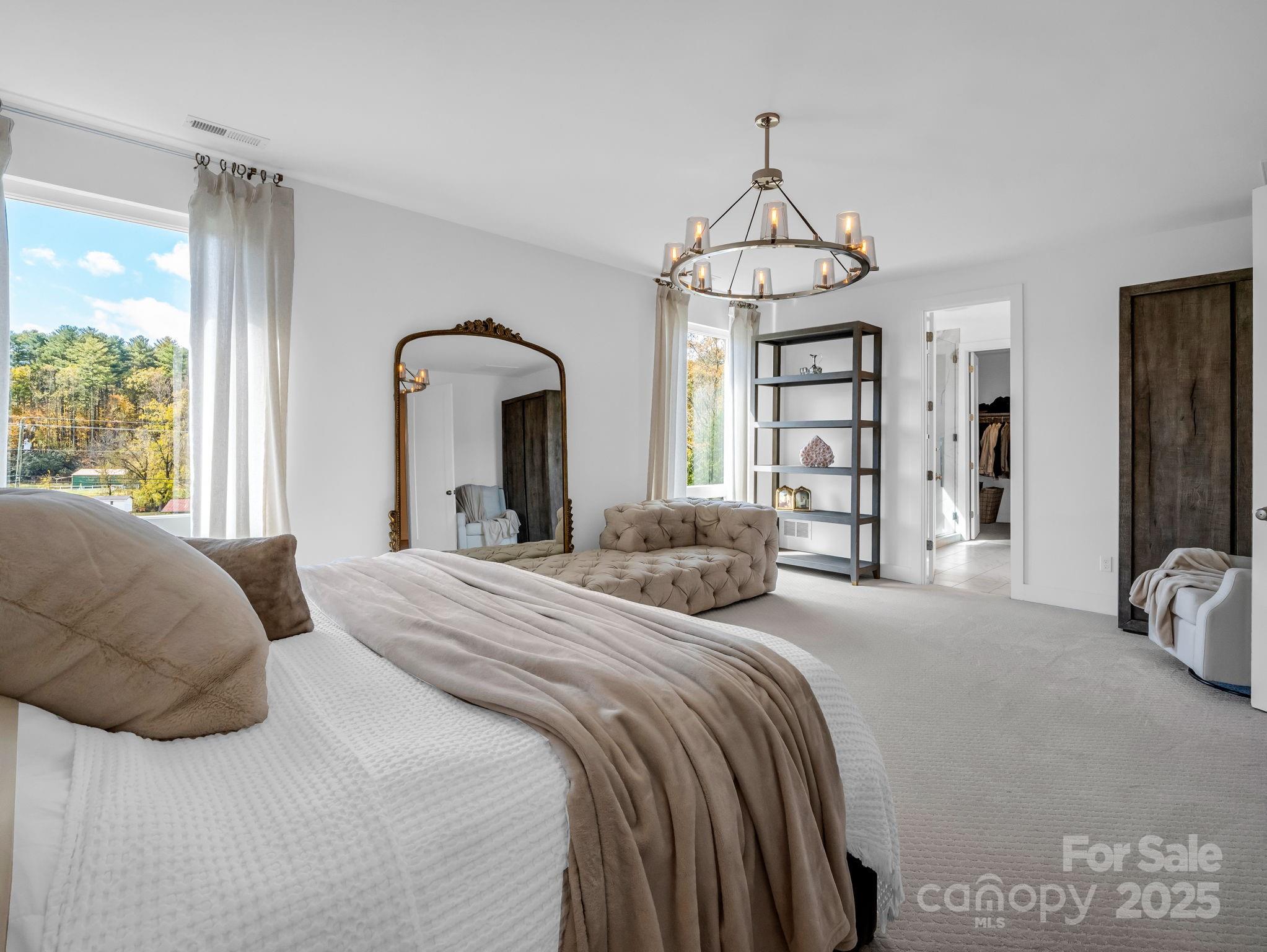 27 Drakes Meadow Lane — Arden