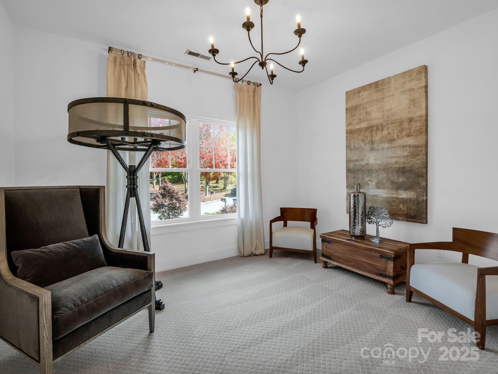 27 Drakes Meadow Lane — Arden