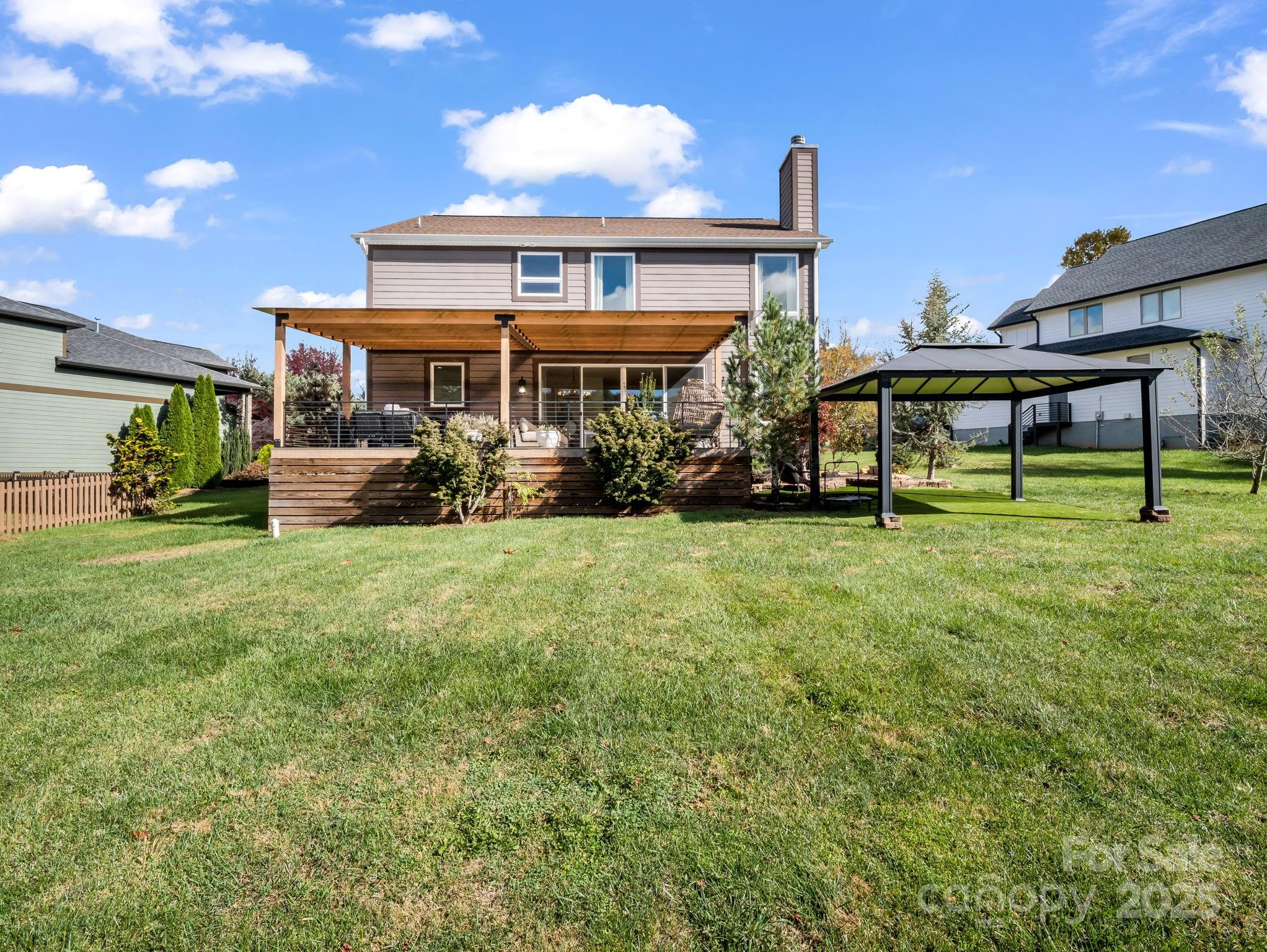 27 Drakes Meadow Lane — Arden