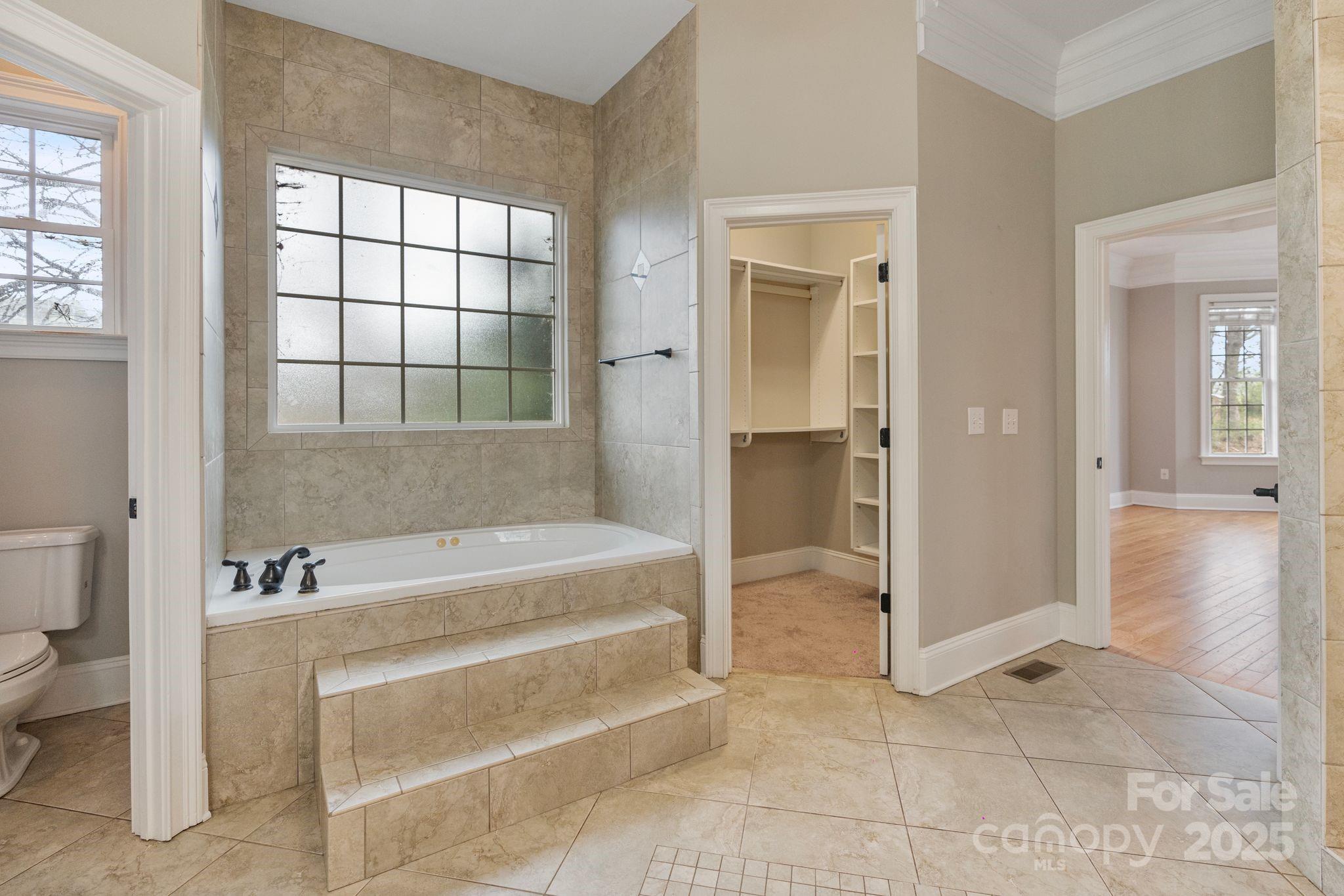116 Whispering Cove Court — Mooresville