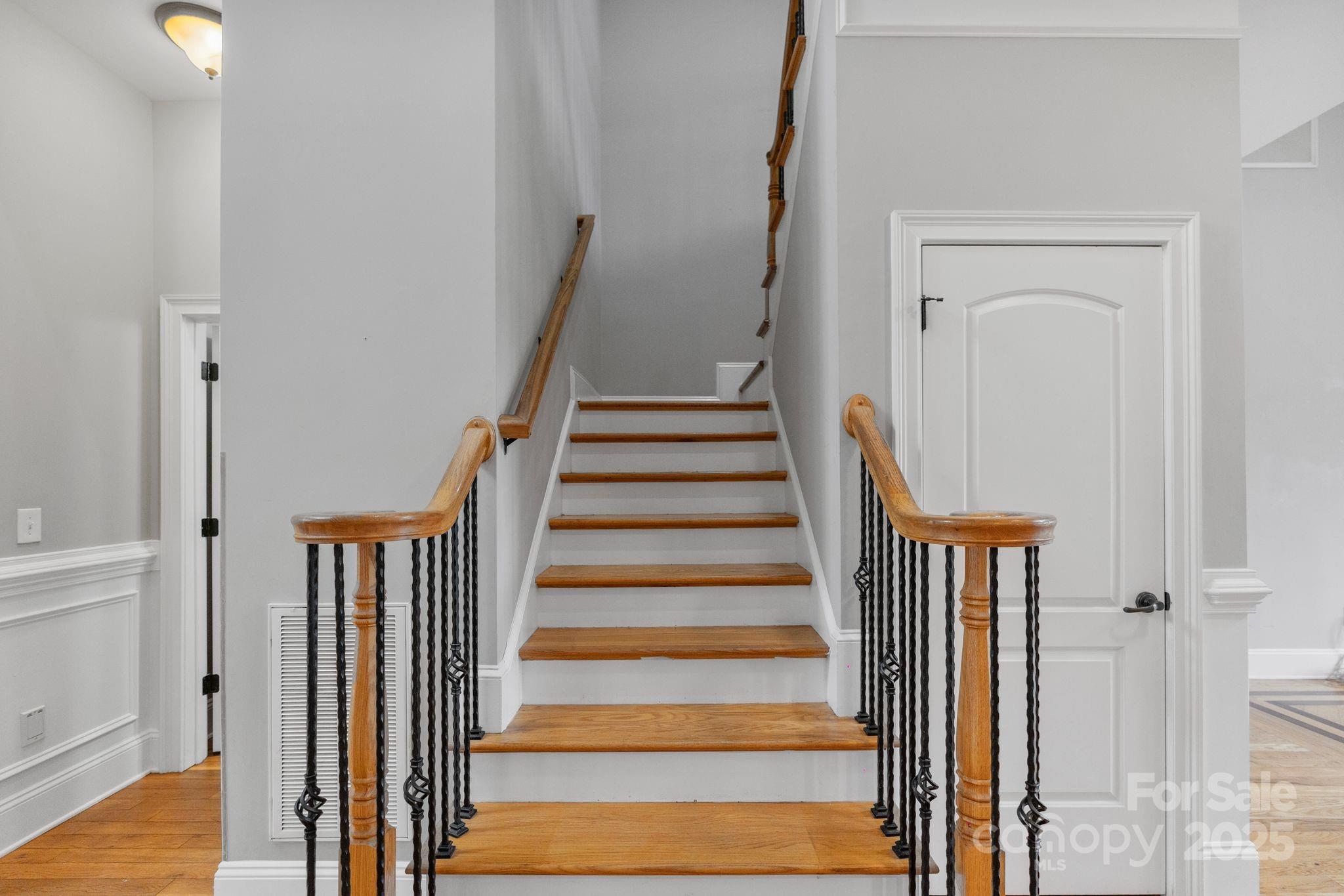 116 Whispering Cove Court — Mooresville