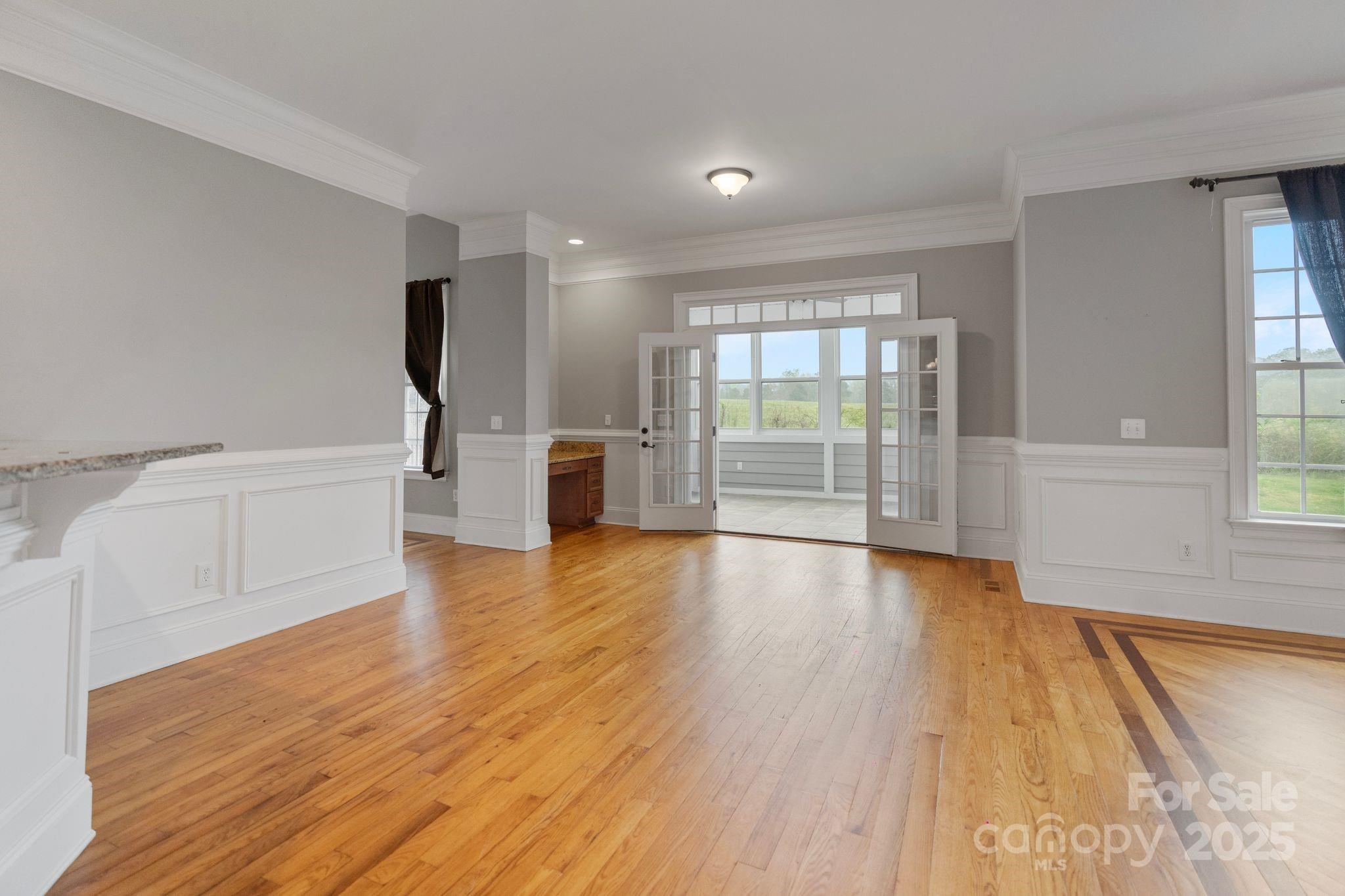 116 Whispering Cove Court — Mooresville
