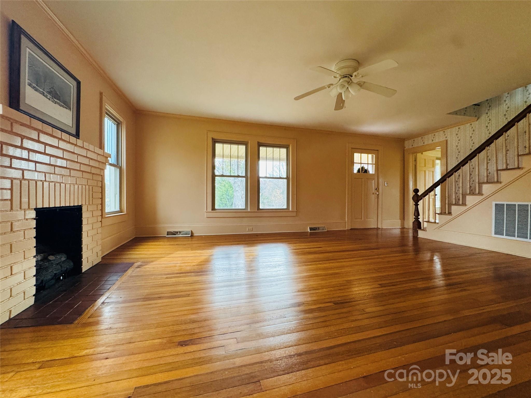 9143 S NC Highway 150 Highway — Linwood