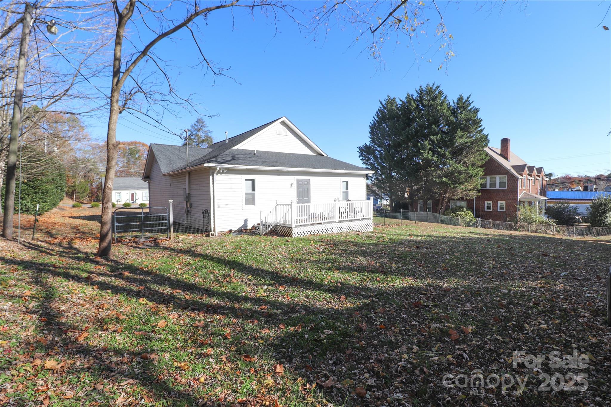 605 US 70 Highway W — Hildebran