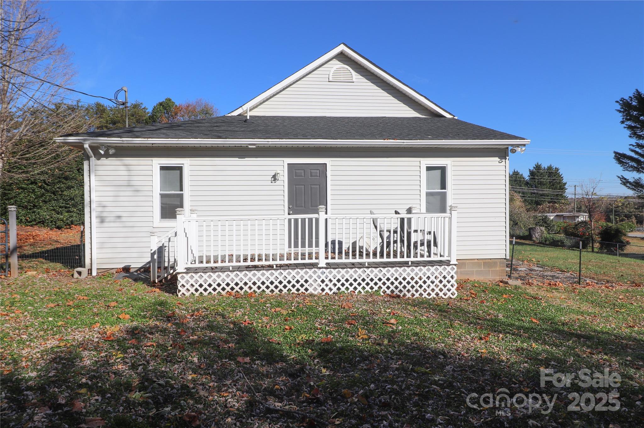 605 US 70 Highway W — Hildebran