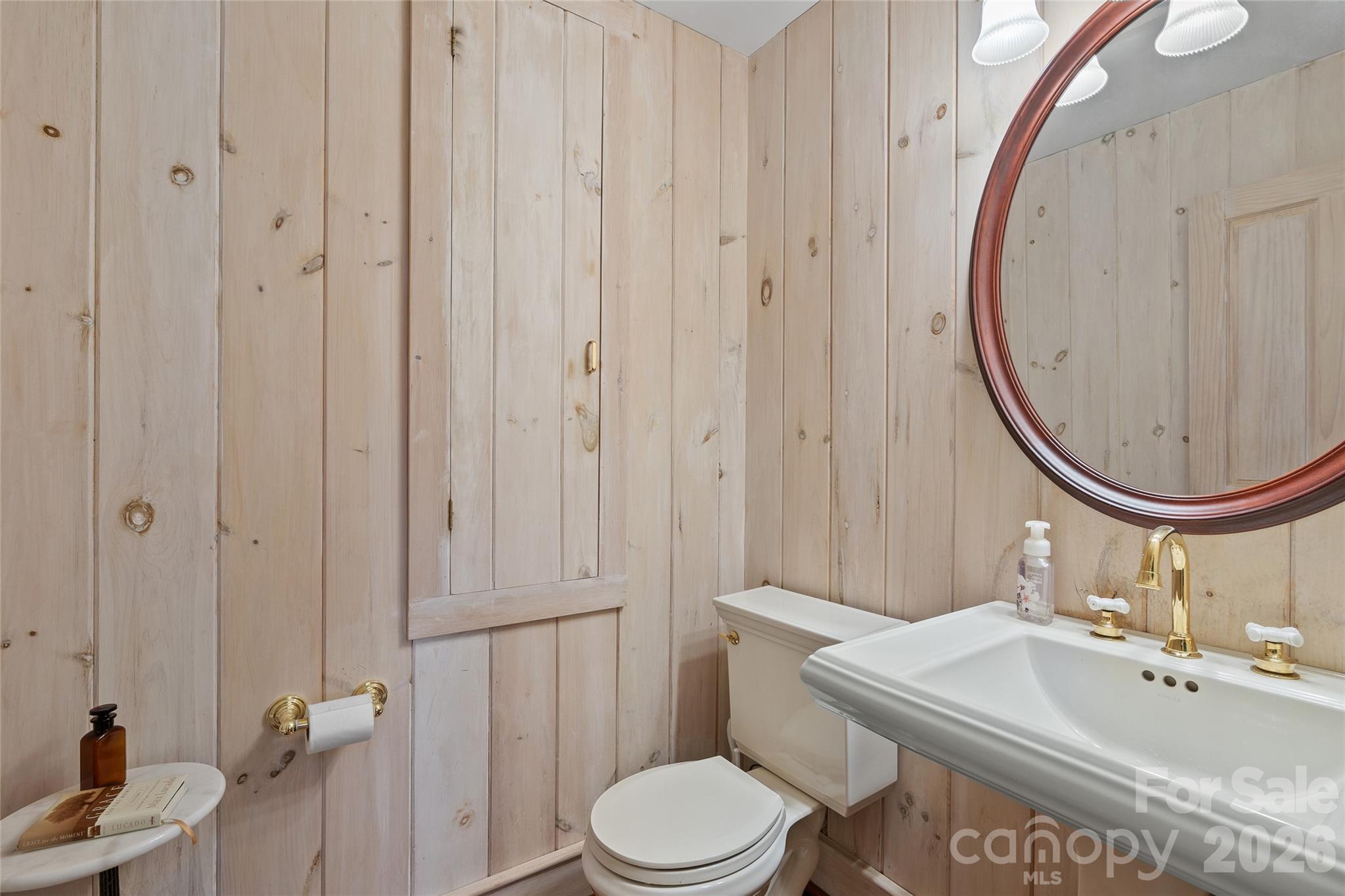 33 Great Aspen Way — Black Mountain
