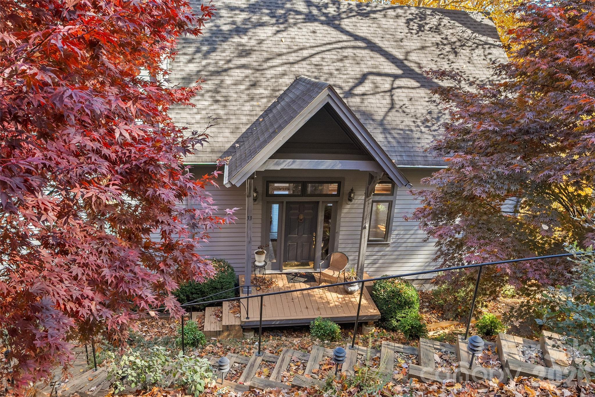 33 Great Aspen Way — Black Mountain