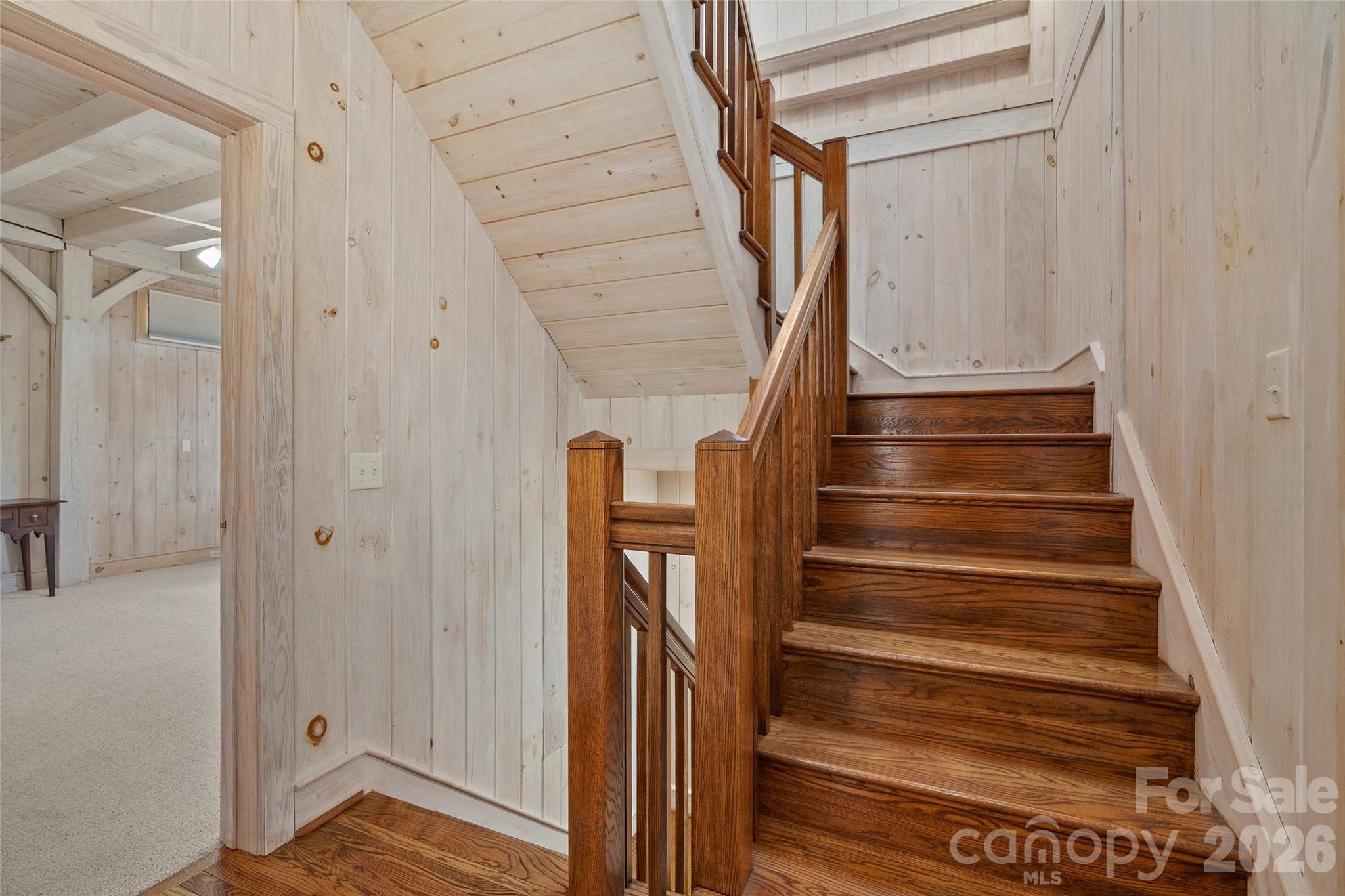 33 Great Aspen Way — Black Mountain