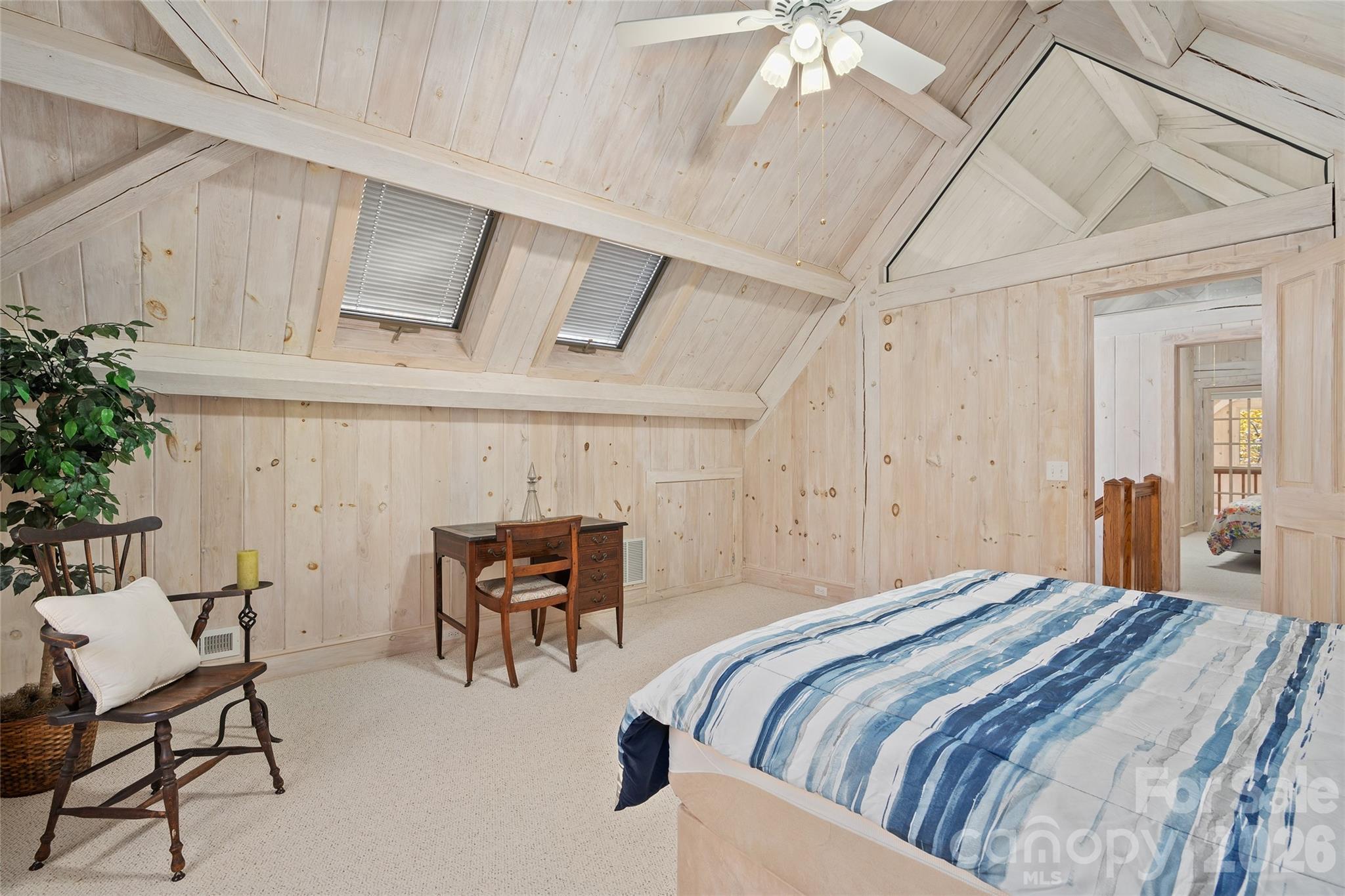 33 Great Aspen Way — Black Mountain